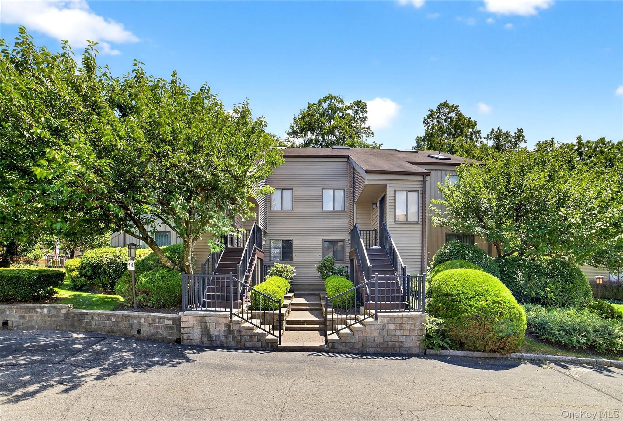 14-1 Steven Drive, Ossining, NY 10562