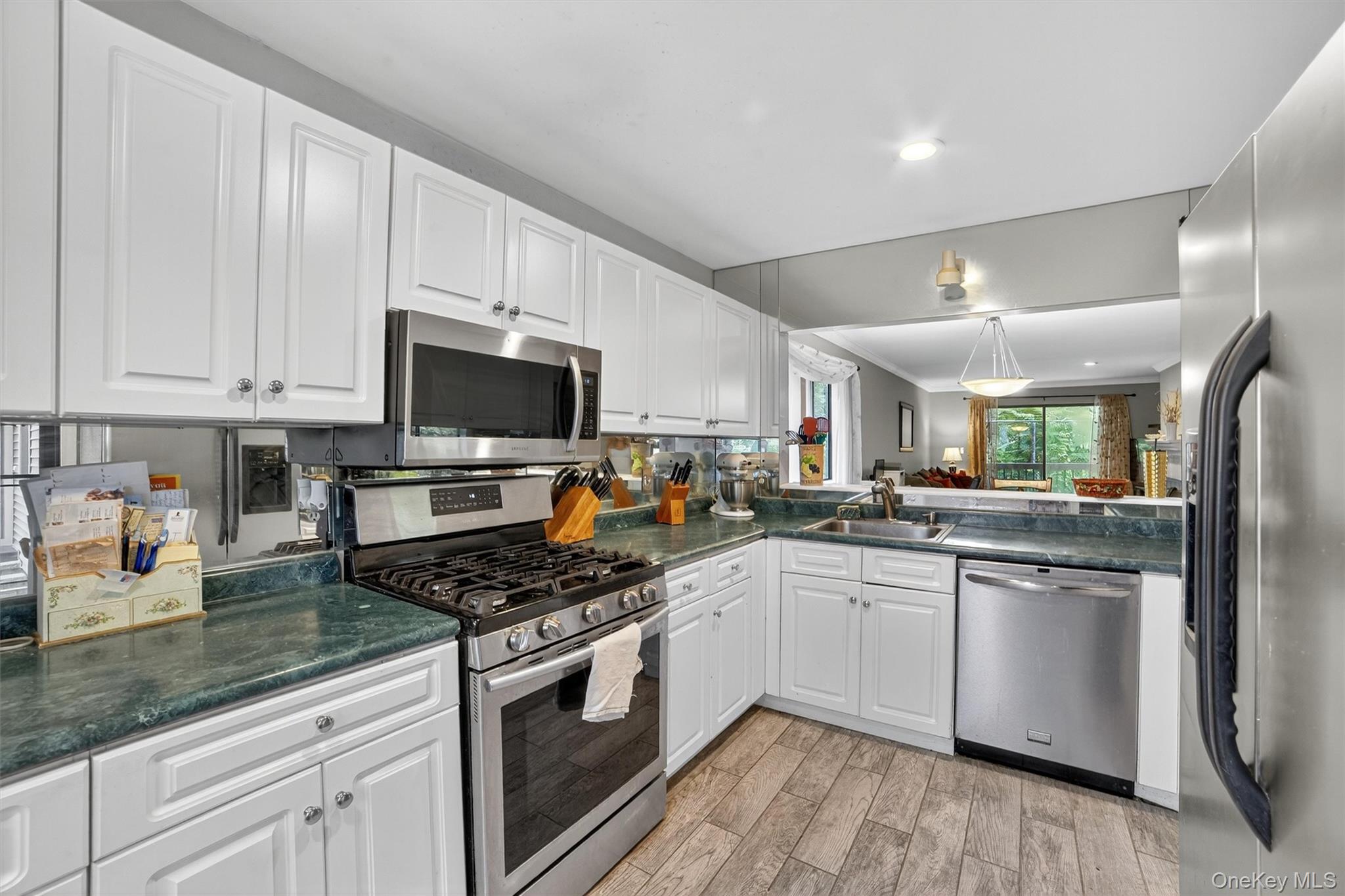 14-1 Steven Drive, Ossining, NY 10562