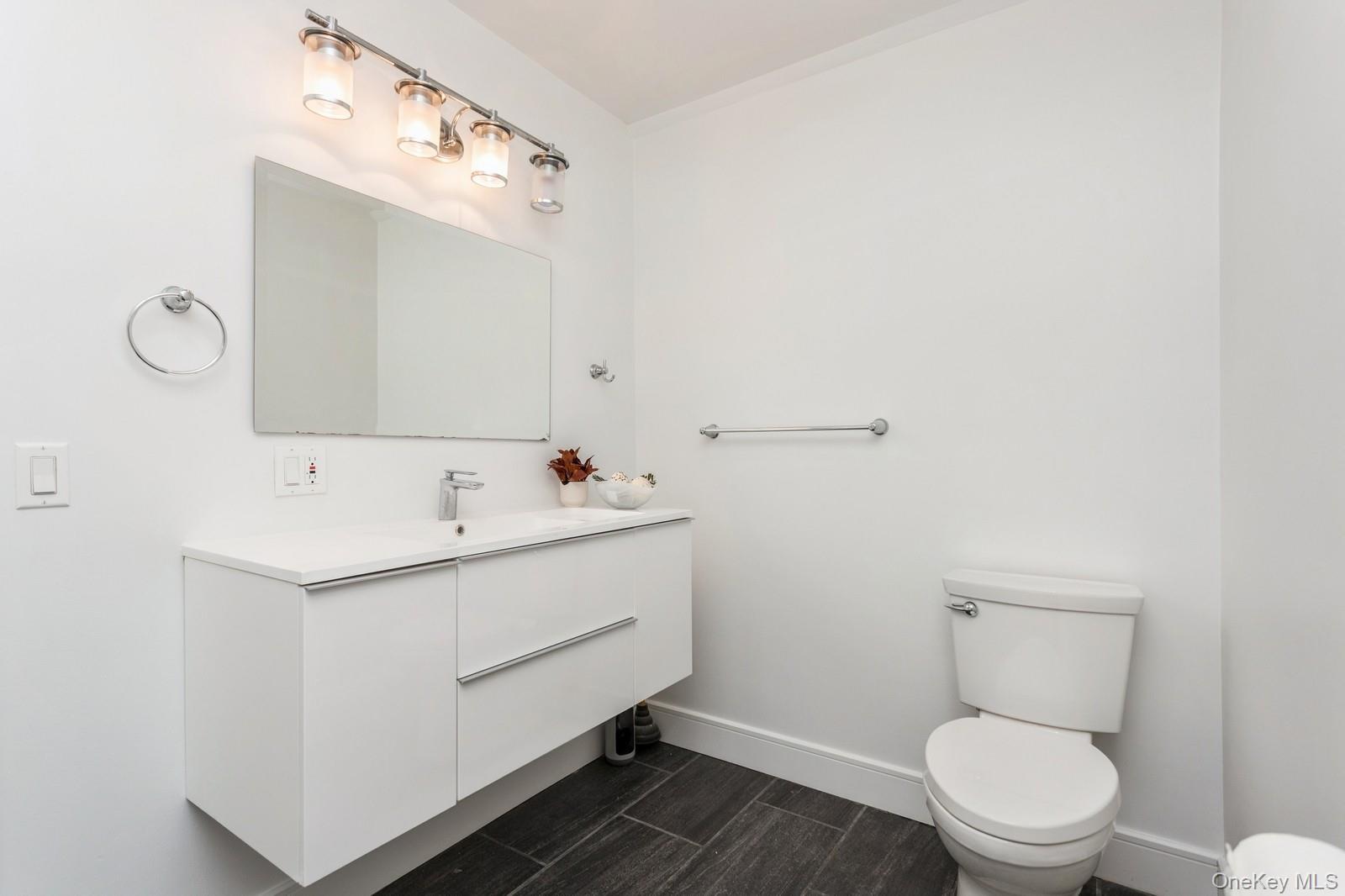 1196 Route 35, South Salem, NY 10590