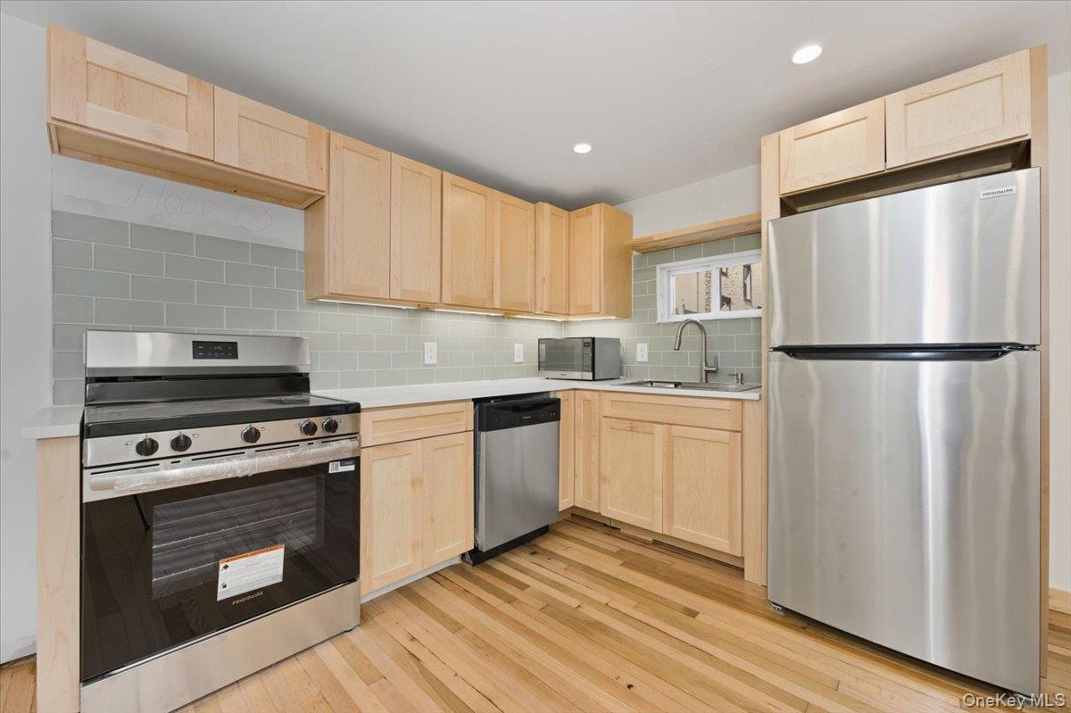 132A Raymond Street, Rockville Centre, NY 11570