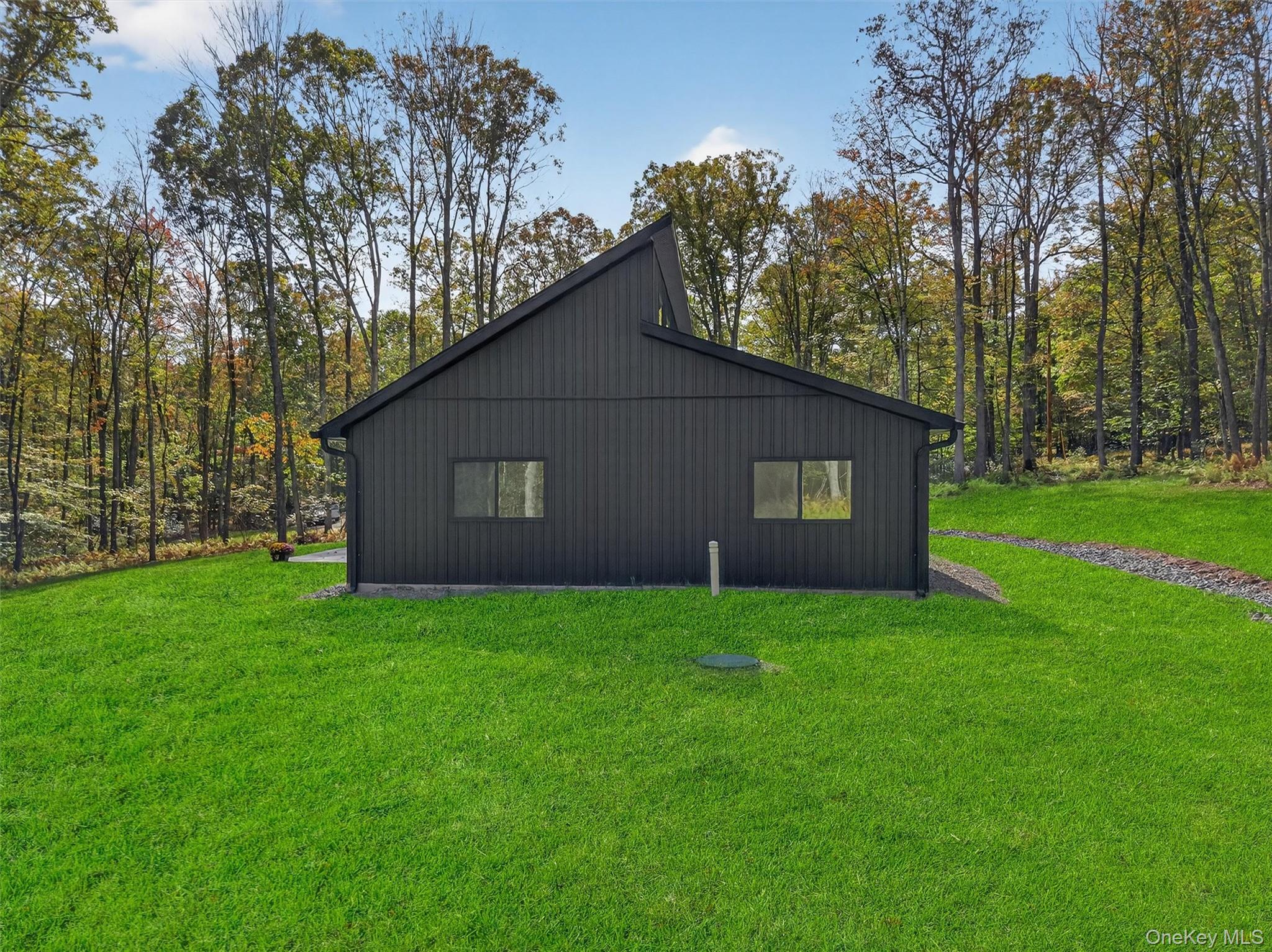 273 Perry Pond Road, Narrowsburg, NY 12764