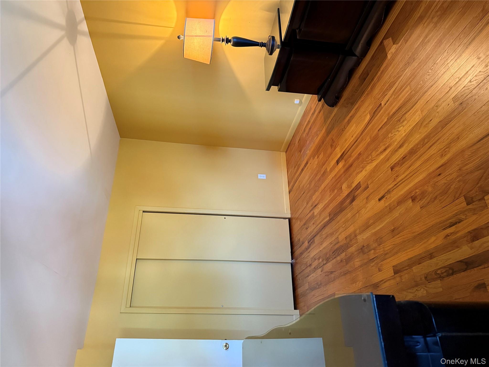 6 Regina Place, Yonkers, NY 10703