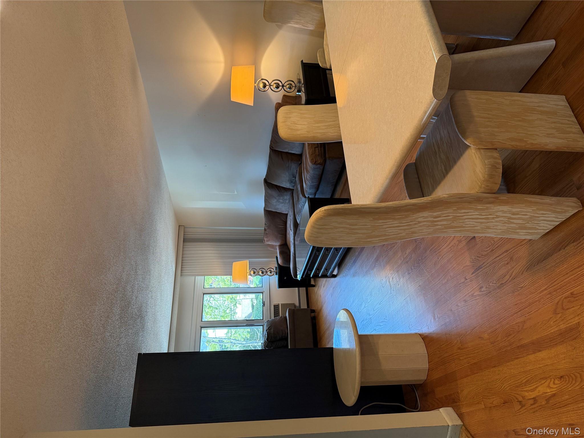 6 Regina Place, Yonkers, NY 10703