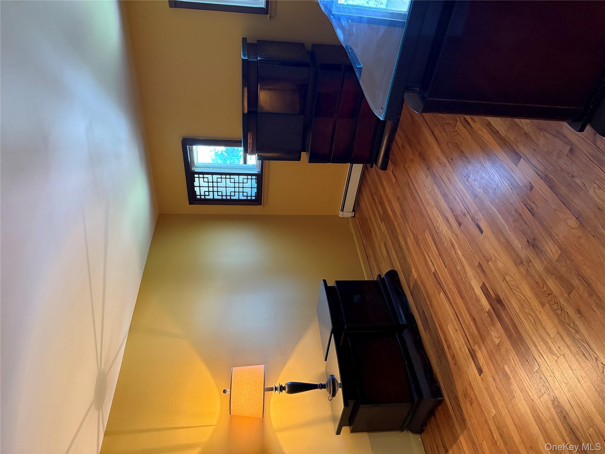 6 Regina Place, Yonkers, NY 10703