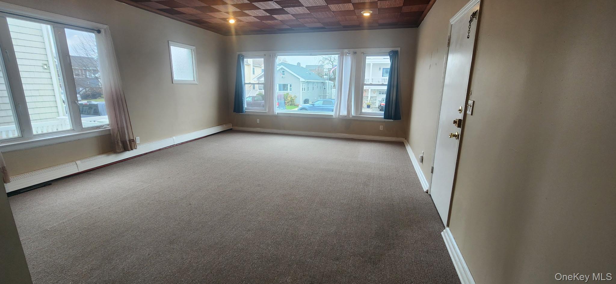 524 W Chester Street, Long Beach, NY 11561