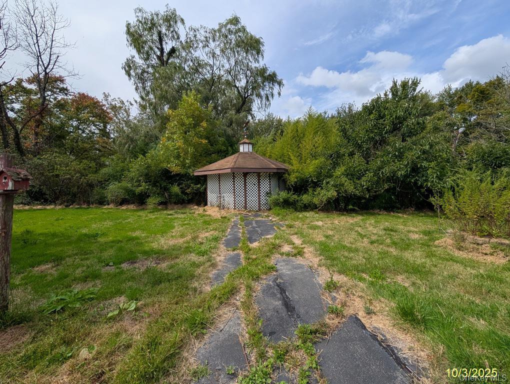 469 Eatontown Road, Port Jervis, NY 12771