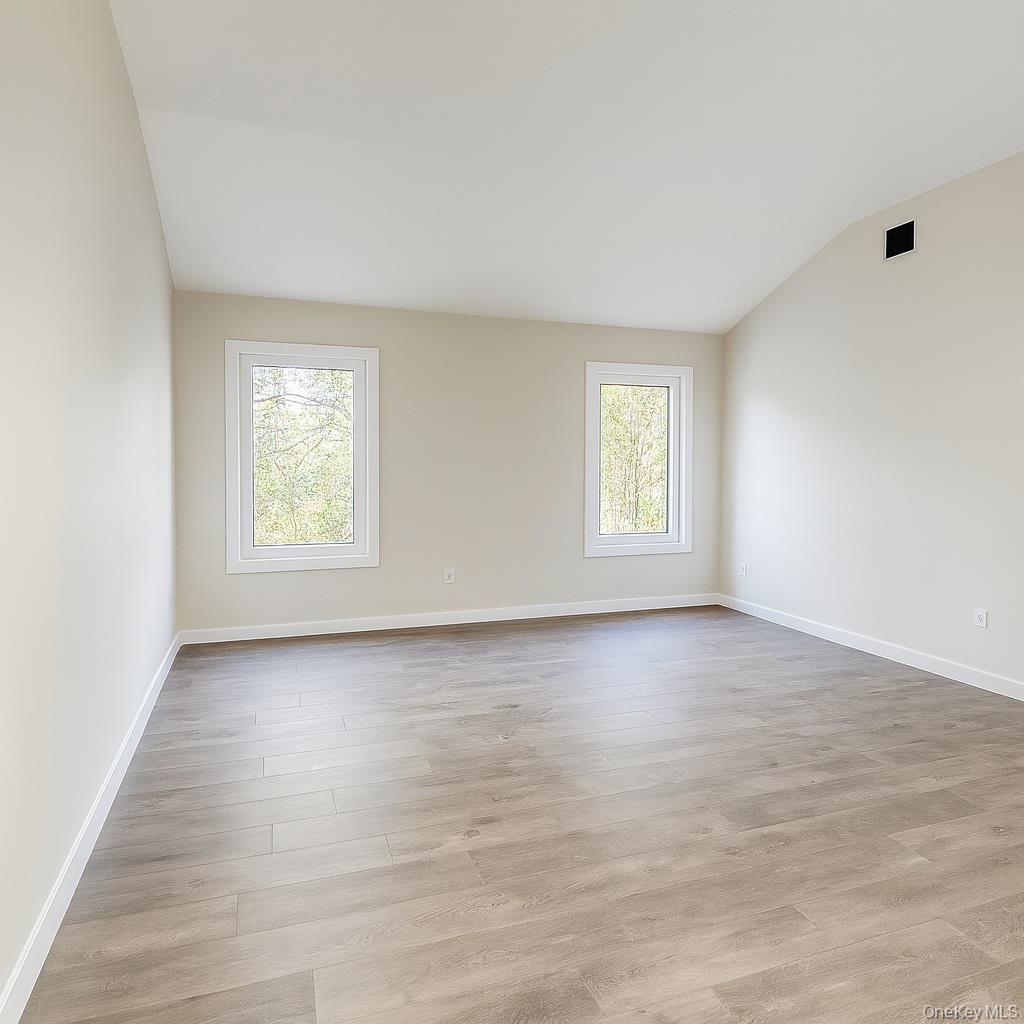 26 Brewster Hill Road, East Setauket, NY 11733