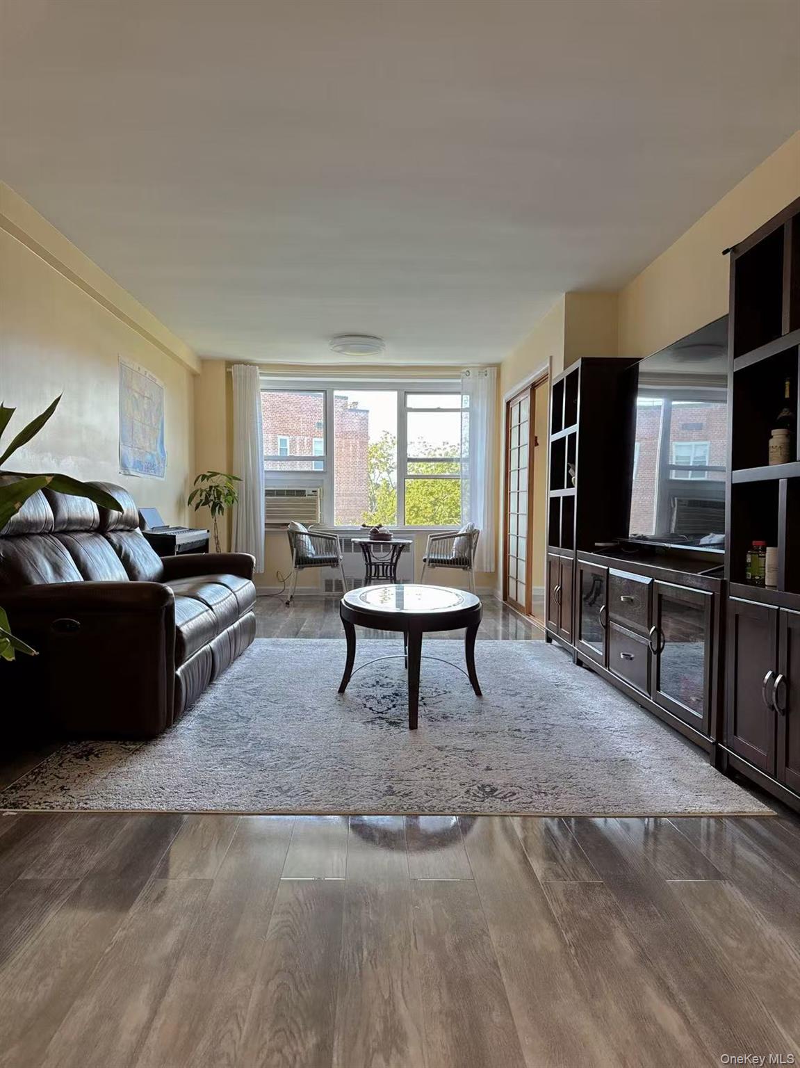 18-40 211st Street # 5A, Bayside, NY 11360