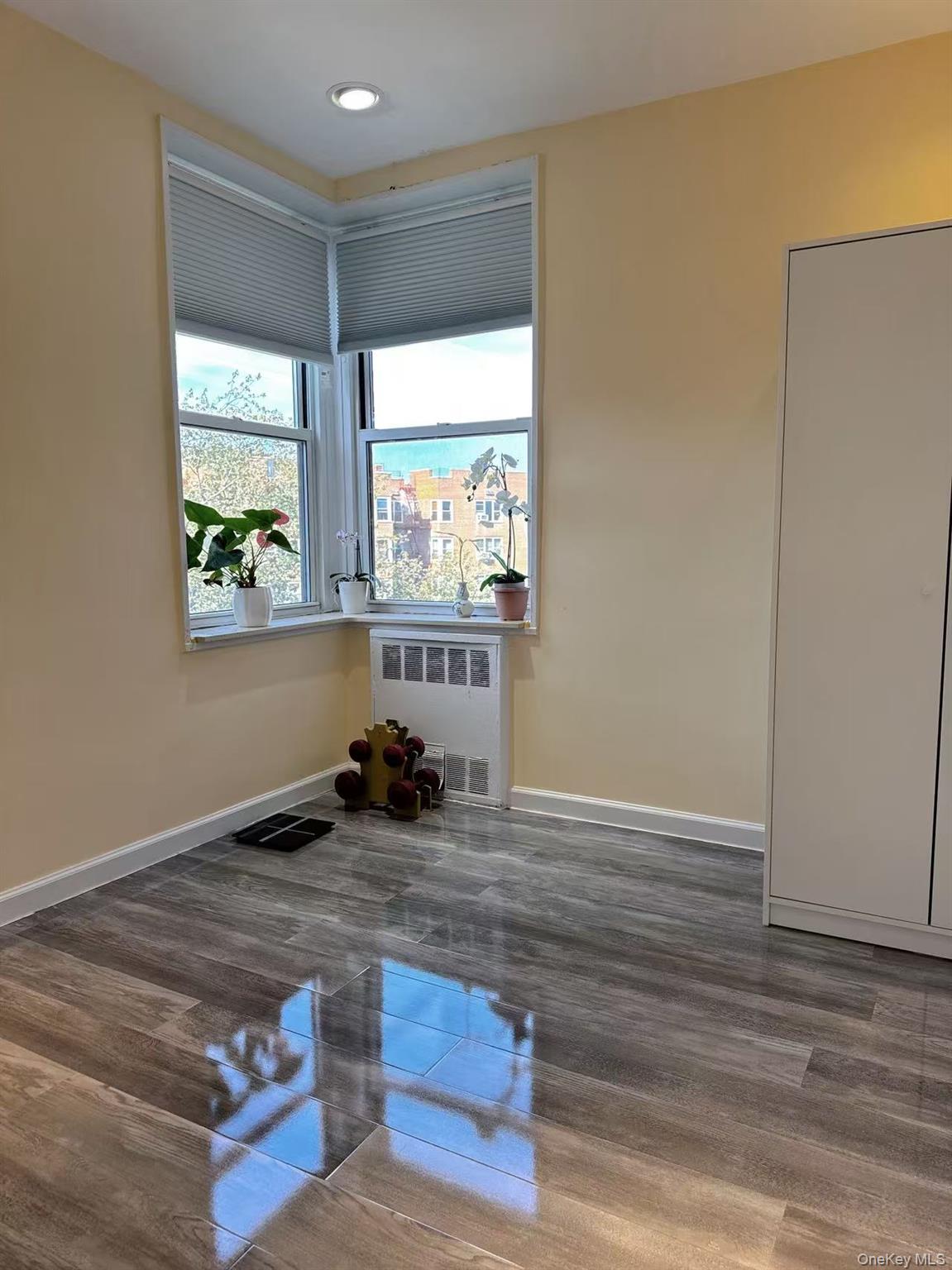 18-40 211st Street # 5A, Bayside, NY 11360