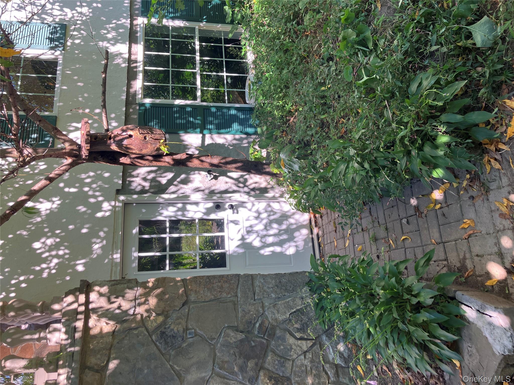 19 Stevenkay Place, Fishkill, NY 12524