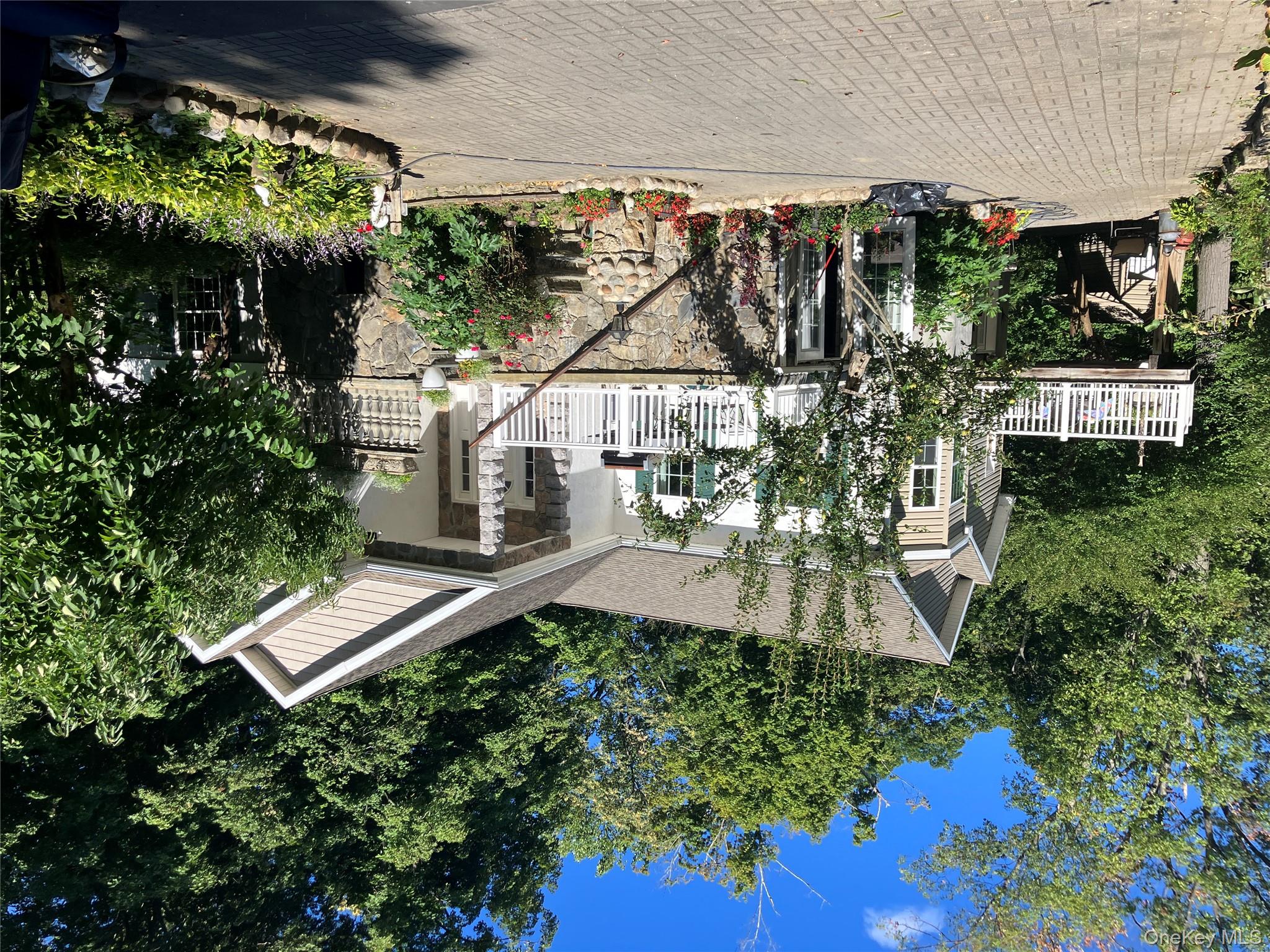 19 Stevenkay Place, Fishkill, NY 12524