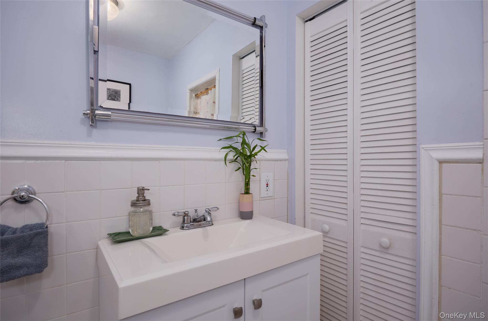 356 Rossway Road, Pleasant Valley, NY 12569