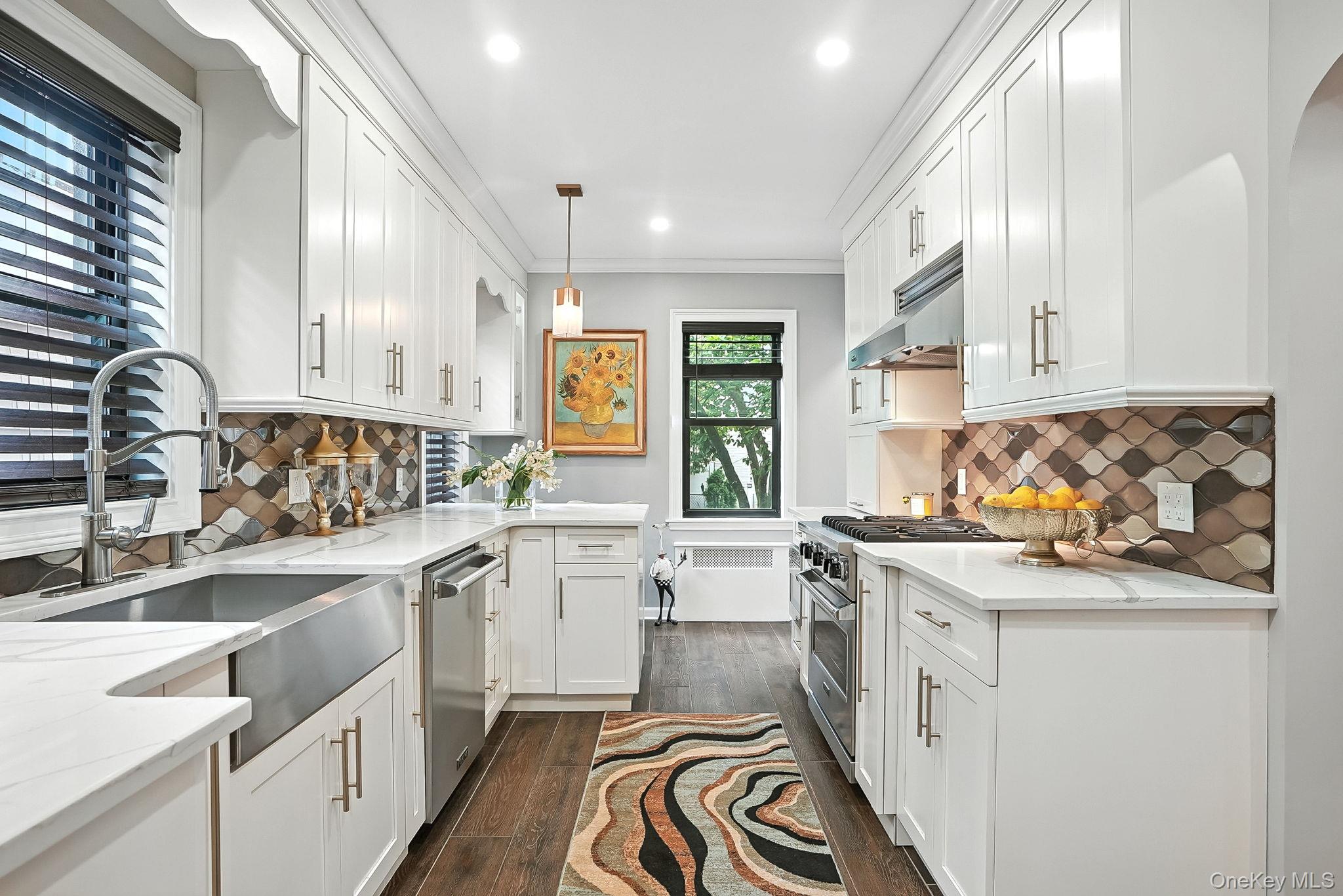 1260 Rhinelander Avenue, Bronx, NY 10461