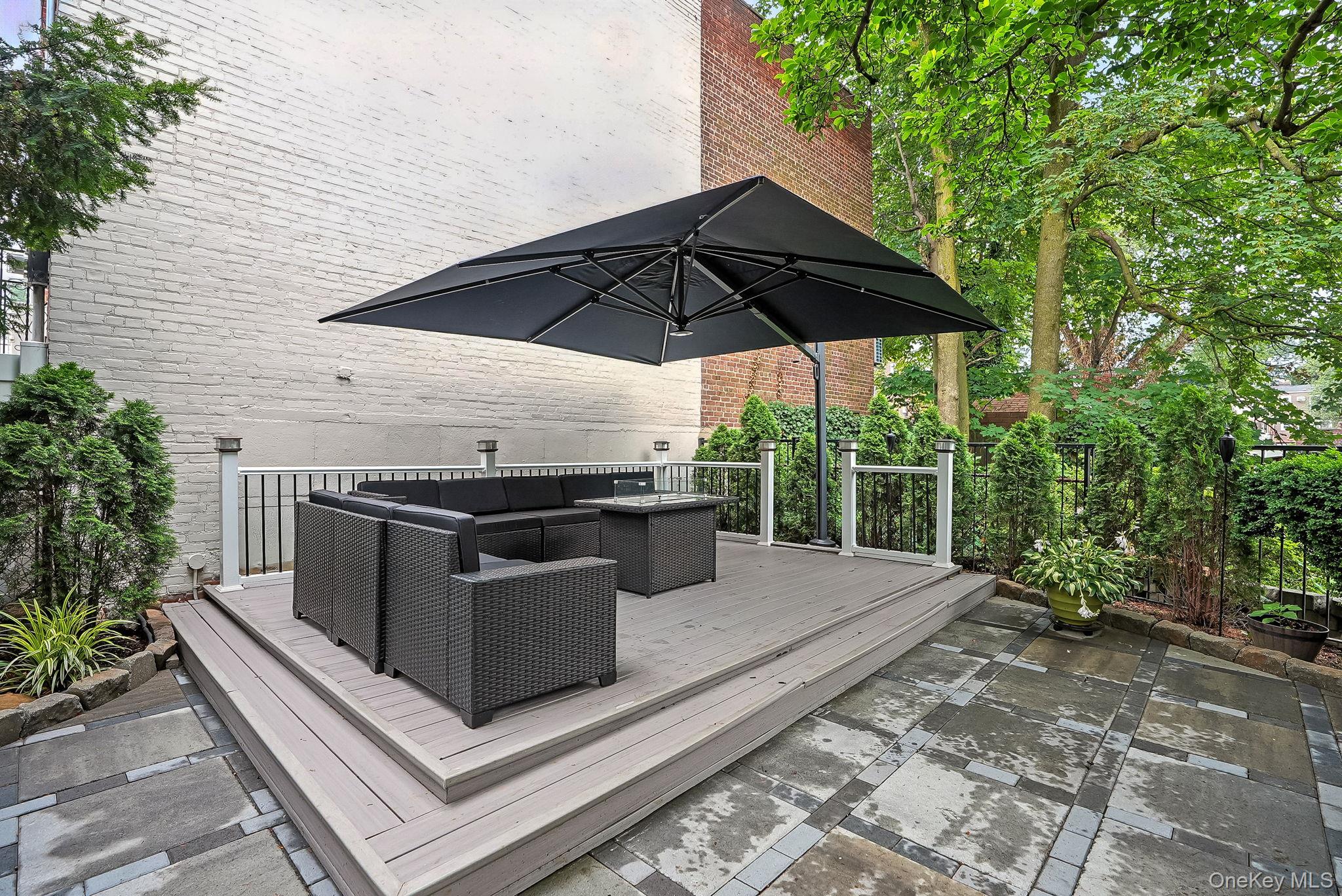 1260 Rhinelander Avenue, Bronx, NY 10461