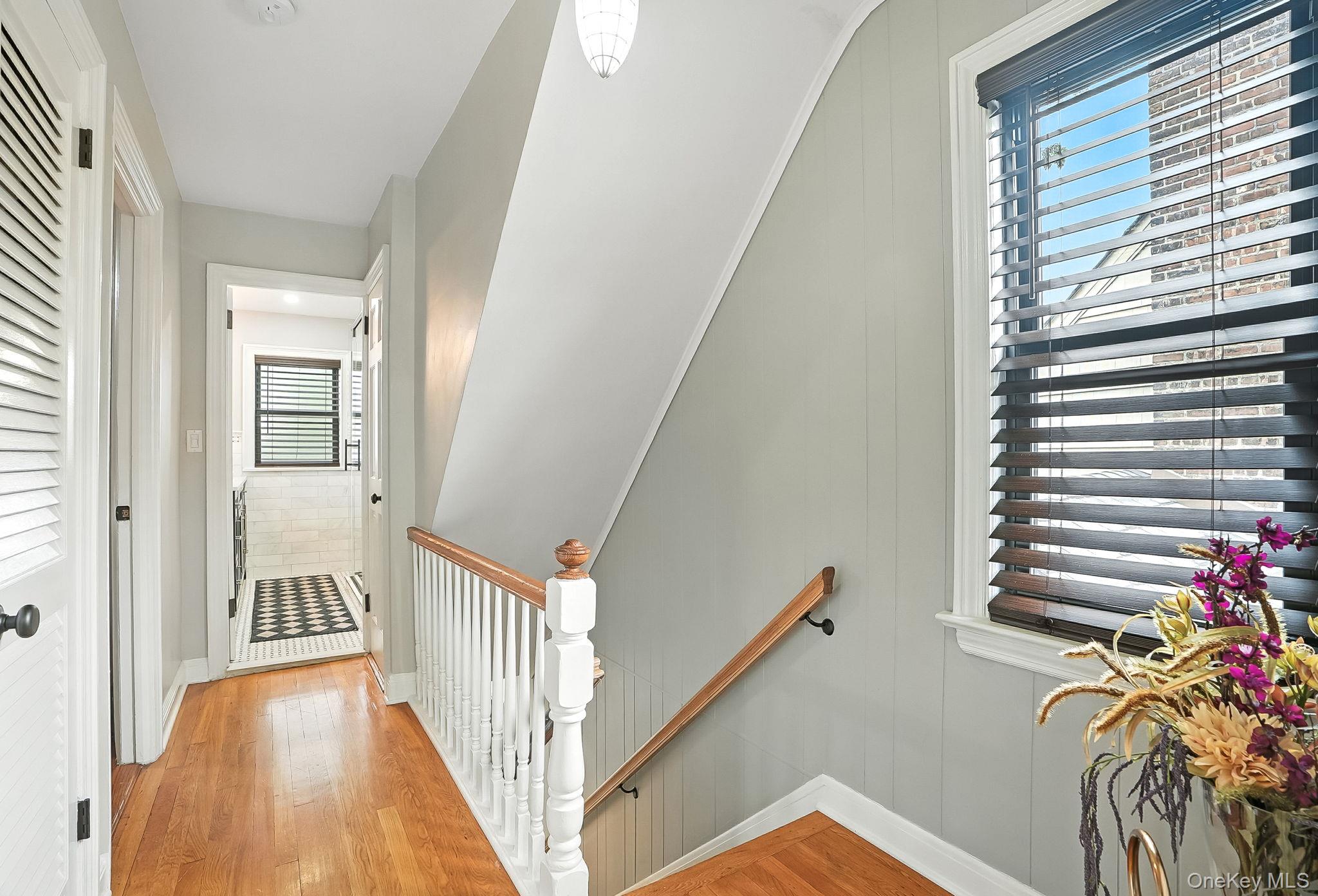 1260 Rhinelander Avenue, Bronx, NY 10461