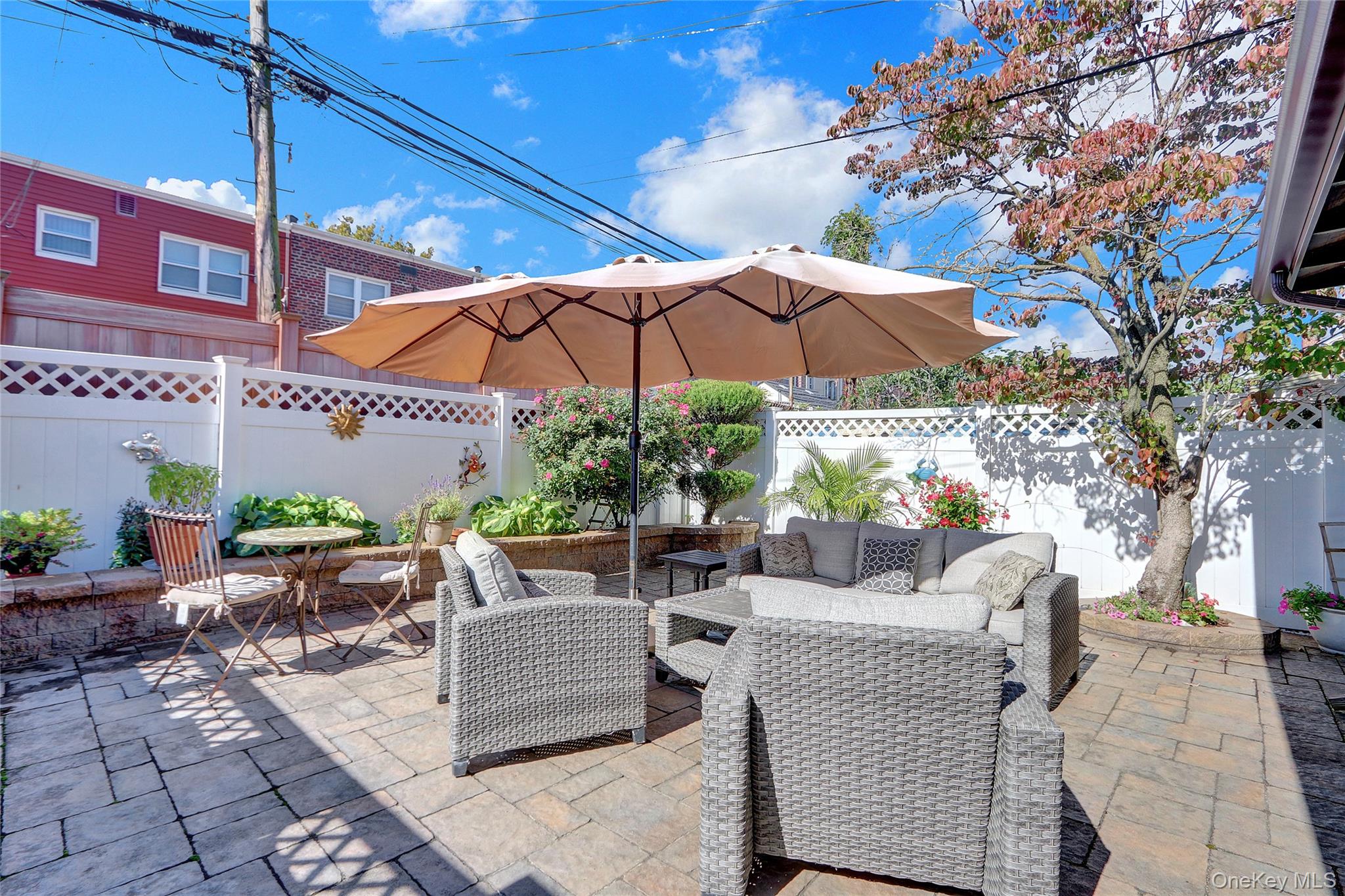 61-34 76th Street, Middle Village, NY 11379