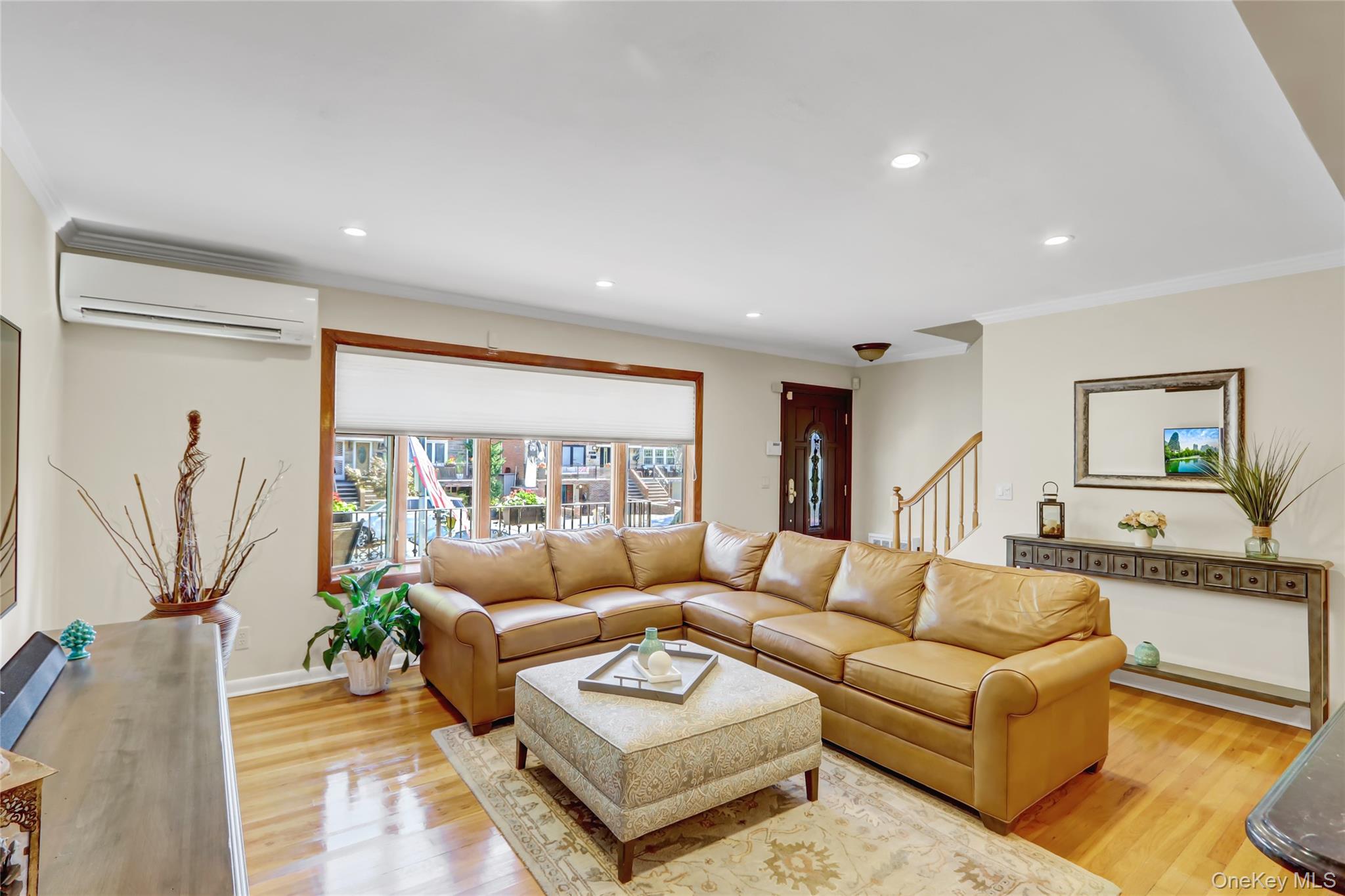 61-34 76th Street, Middle Village, NY 11379