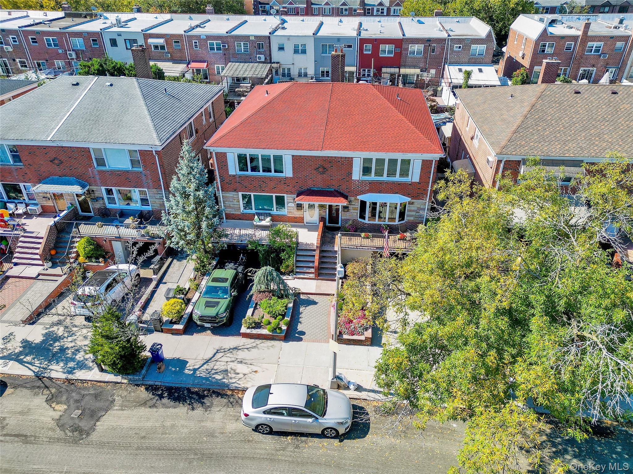 61-34 76th Street, Middle Village, NY 11379