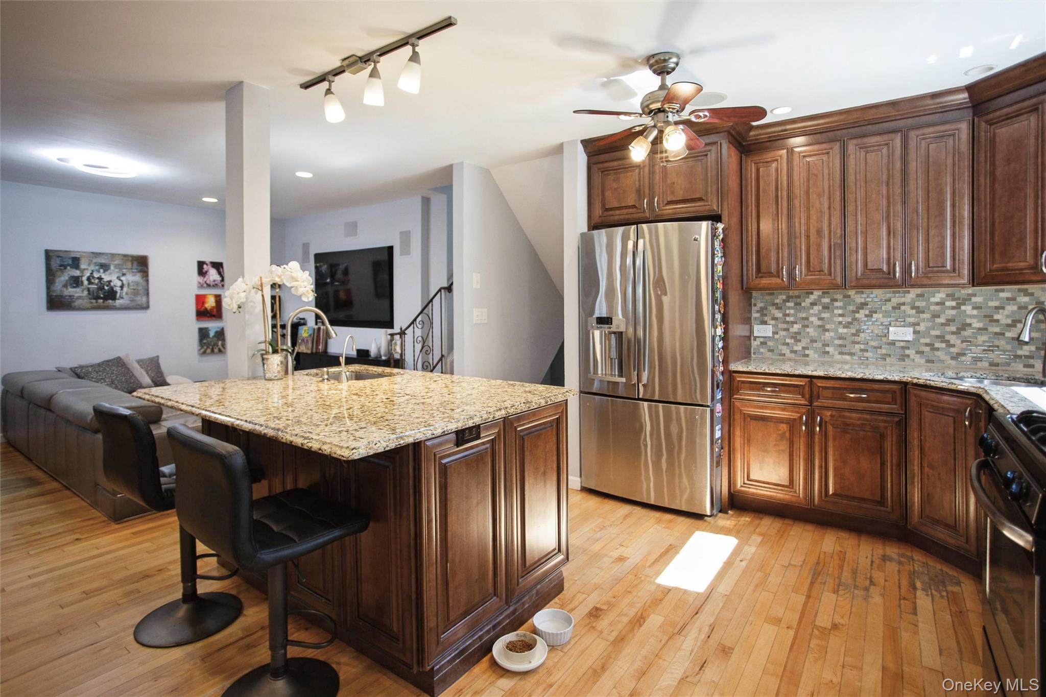 3515 Oceanside Road, Oceanside, NY 11572