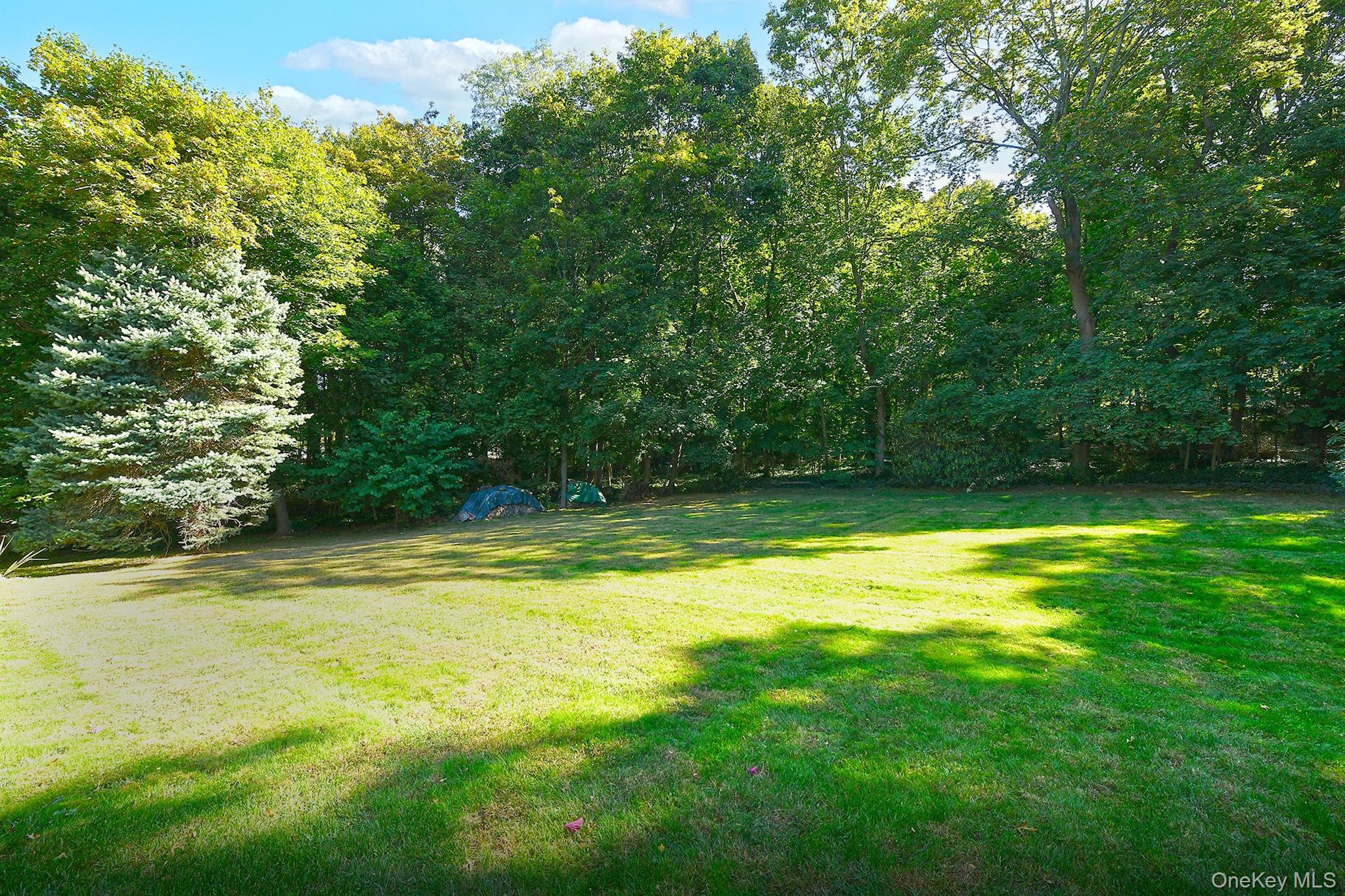 42 Flower Hill Road, Huntington, NY 11743