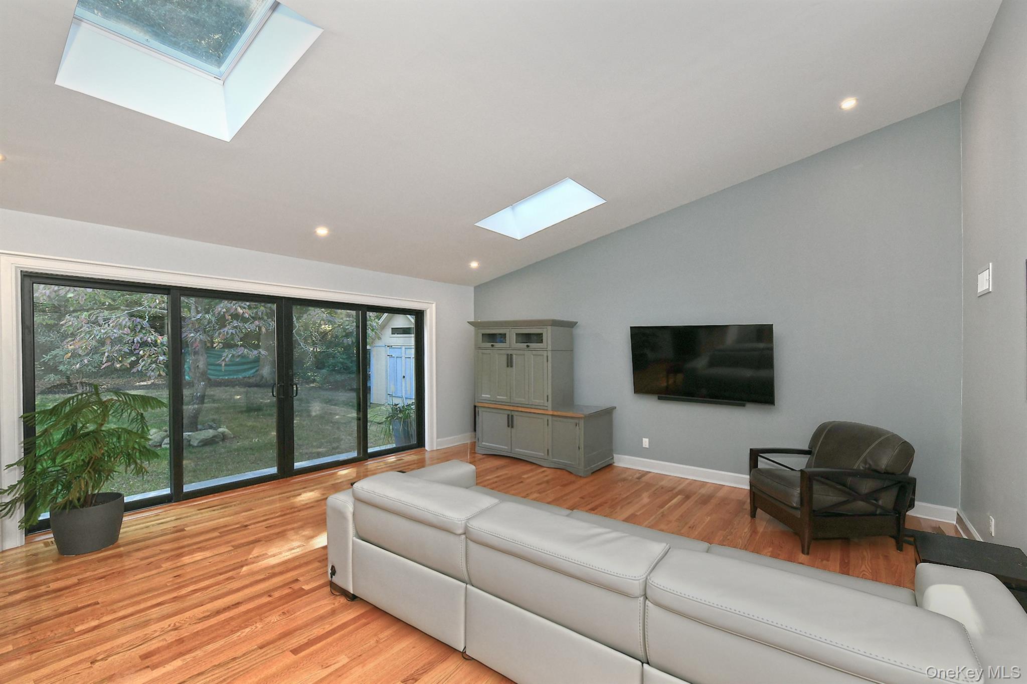 42 Flower Hill Road, Huntington, NY 11743