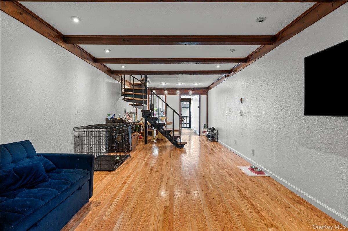 1200 Warburton Avenue # 21, Yonkers, NY 10701