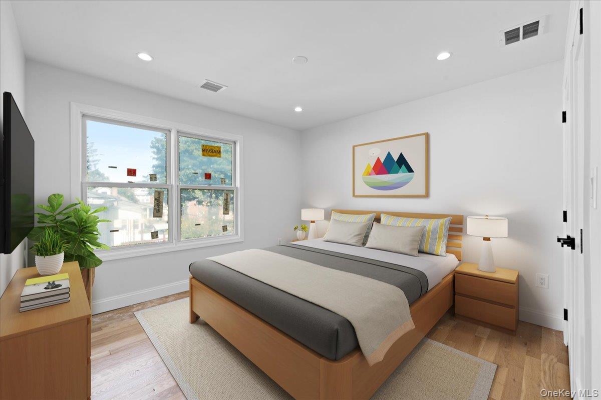 93 Thurton Place, Yonkers, NY 10704