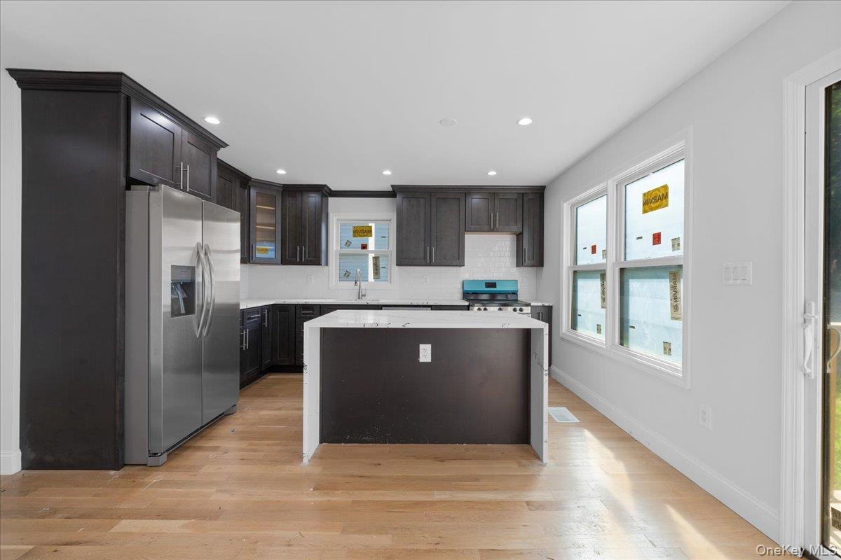 93 Thurton Place, Yonkers, NY 10704