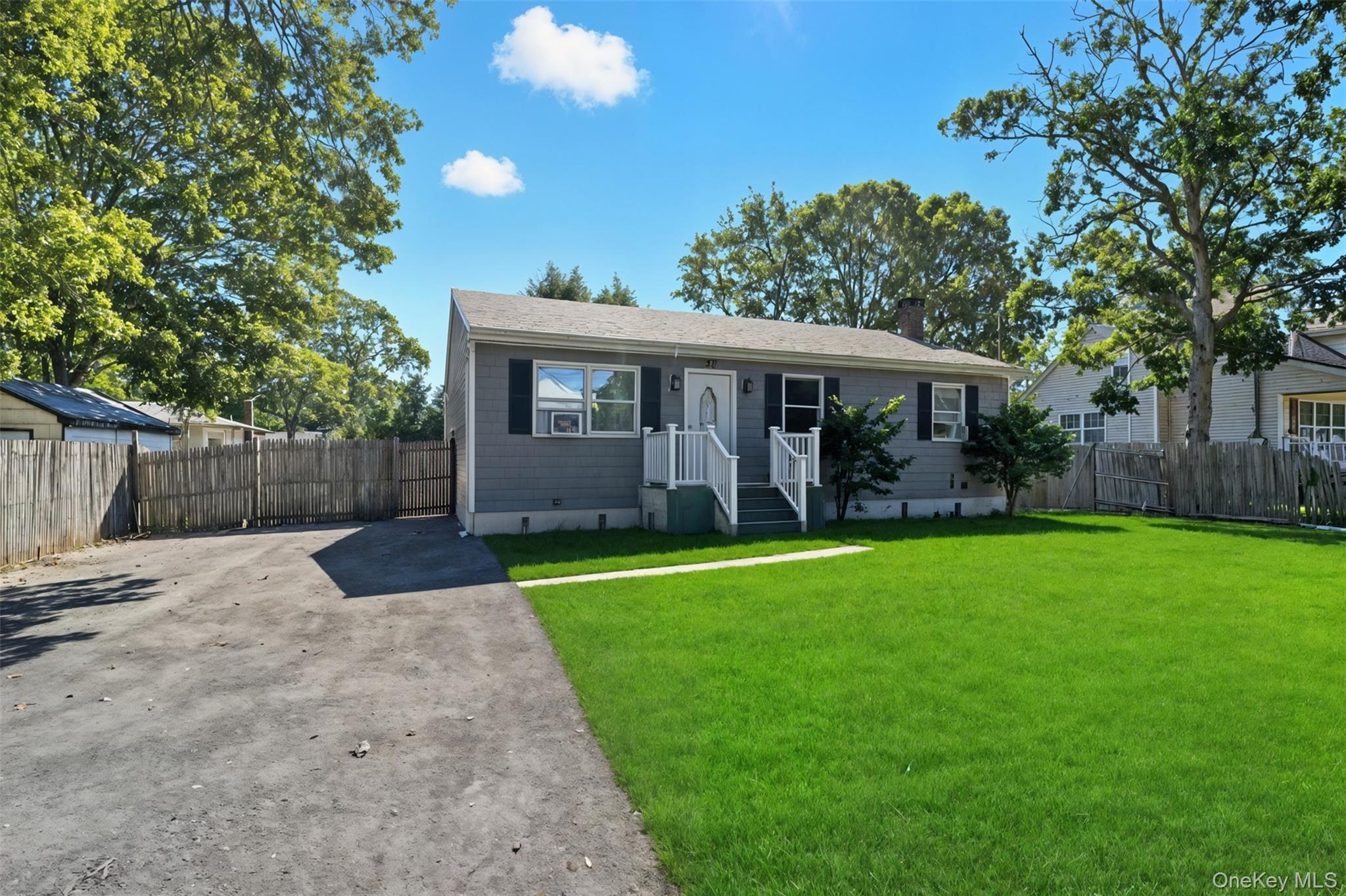 36 Flintlock Drive, Shirley, NY 11967