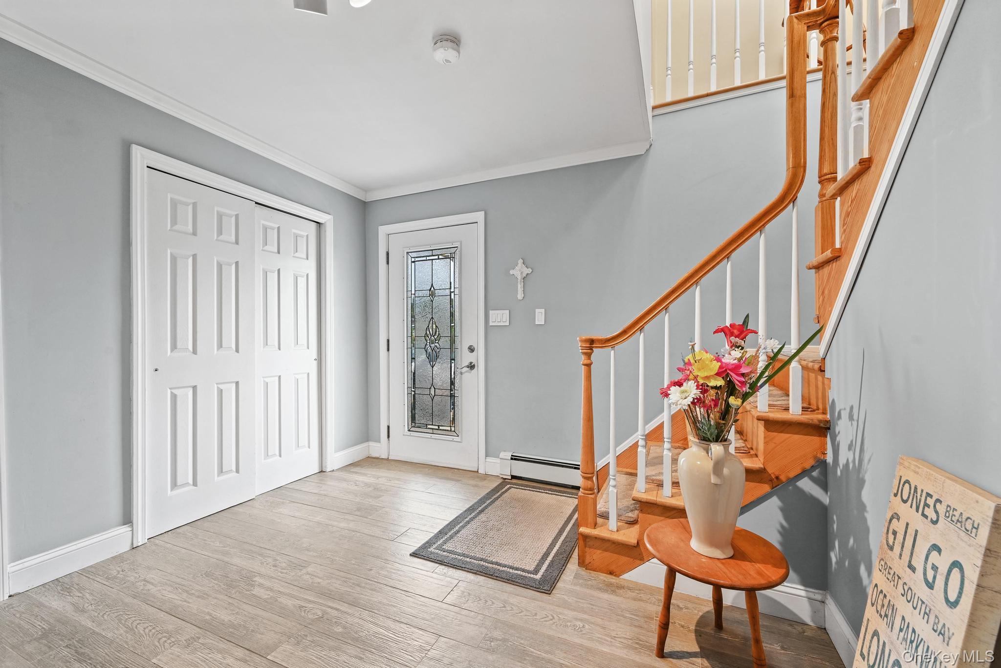 769 Bay Place, Lindenhurst, NY 11757