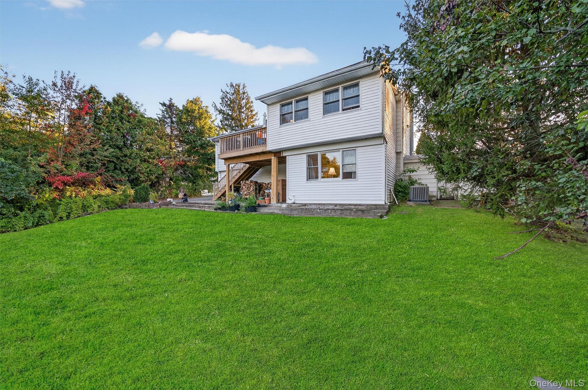 30 Highland Avenue, Warwick, NY 10990