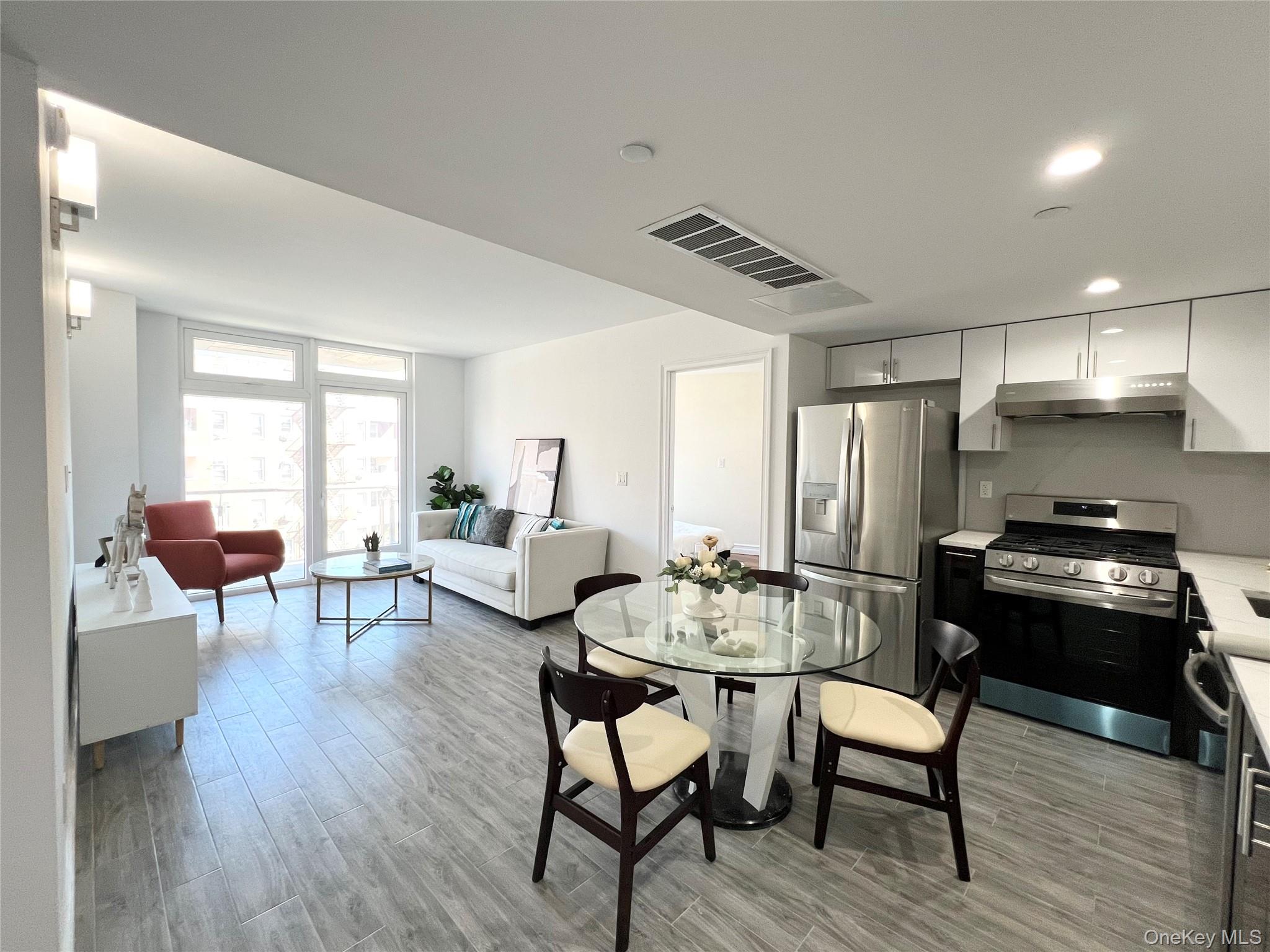 65-18 Austin Street # 5E, Rego Park, NY 11374