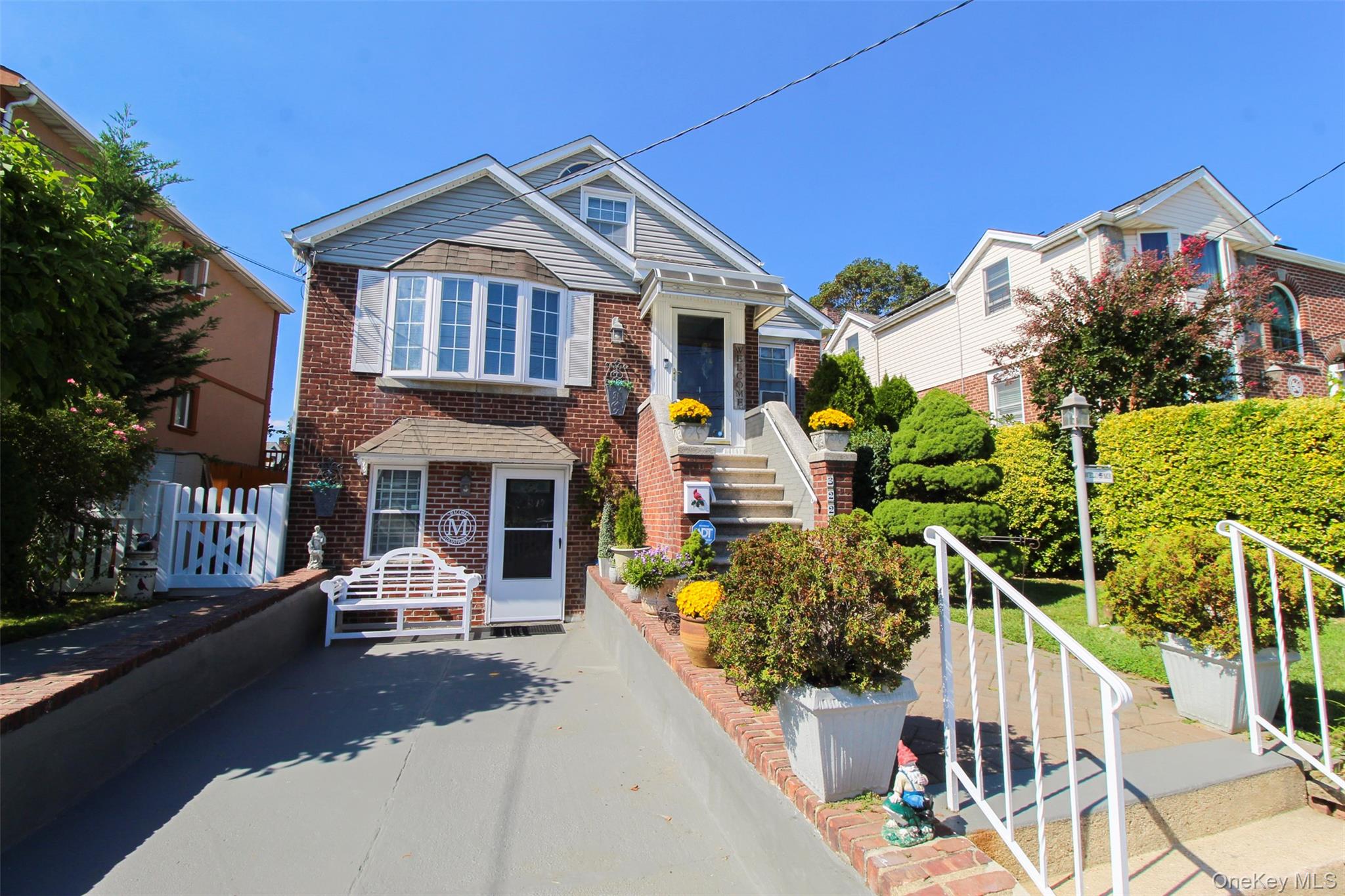 3221 Giegerich Place, Bronx, NY 10465