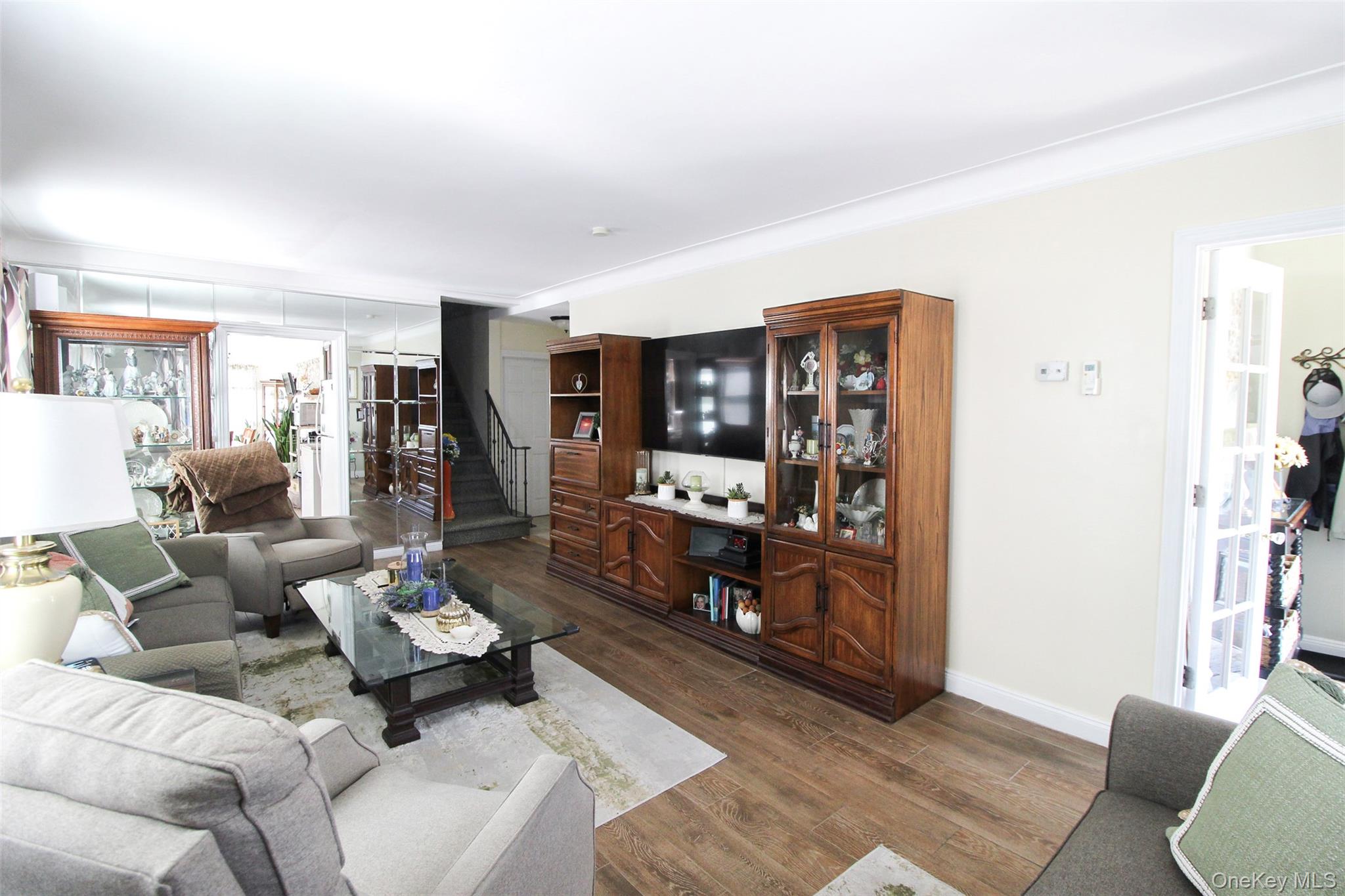 3221 Giegerich Place, Bronx, NY 10465