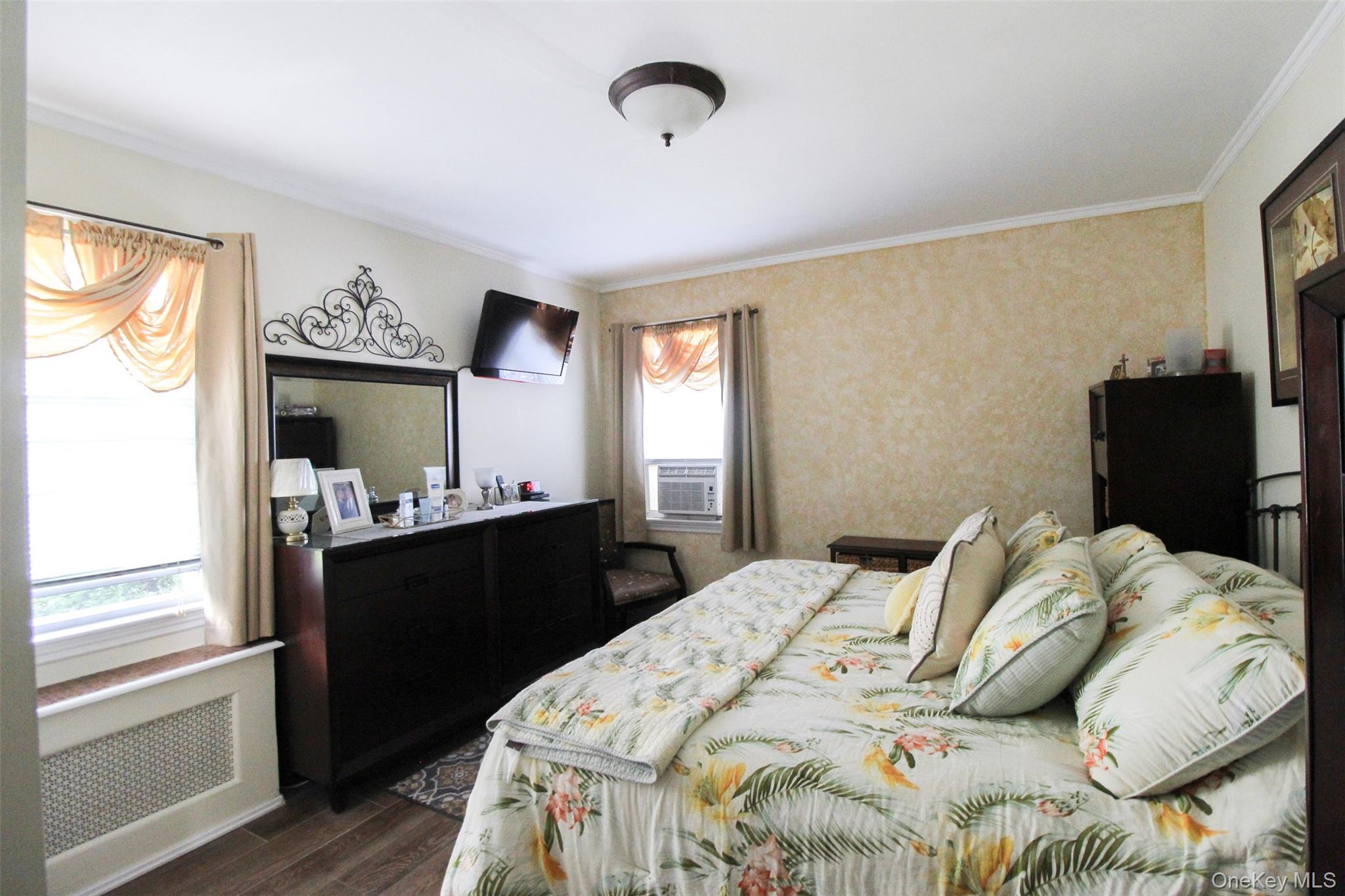 3221 Giegerich Place, Bronx, NY 10465