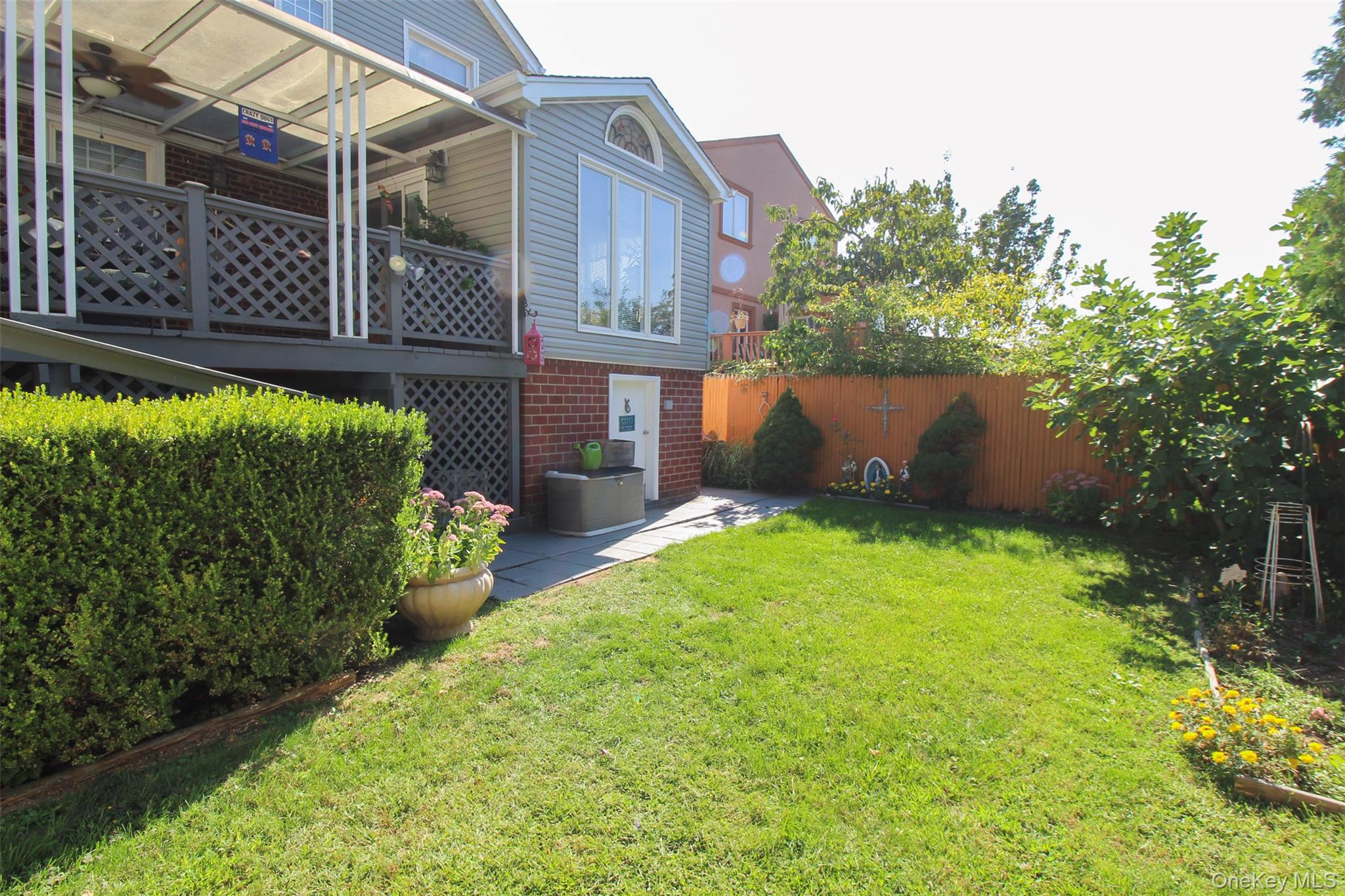 3221 Giegerich Place, Bronx, NY 10465