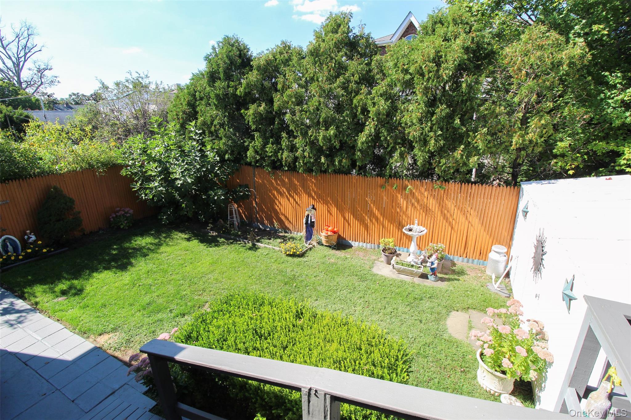 3221 Giegerich Place, Bronx, NY 10465