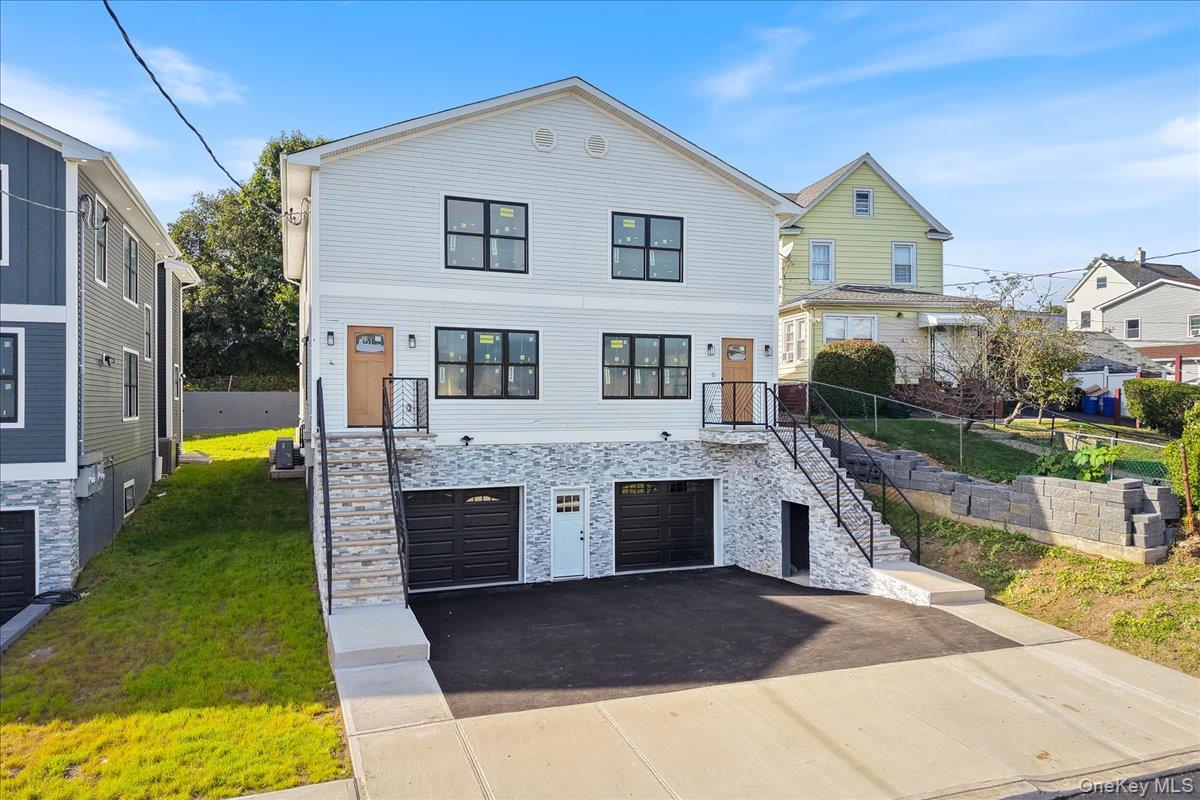 101 Thurton Place, Yonkers, NY 10704
