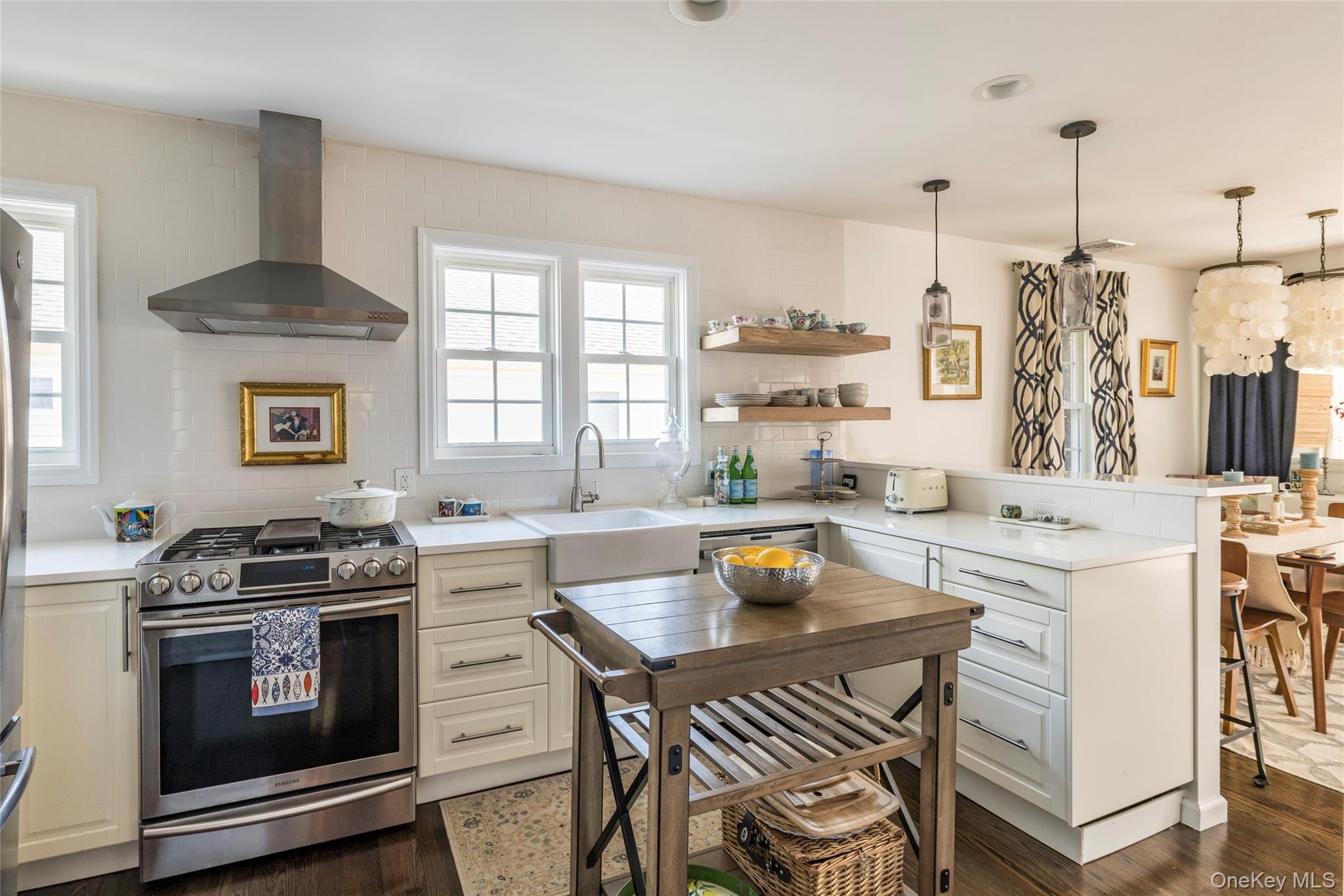 77 Hillcrest Avenue, Southampton, NY 11968