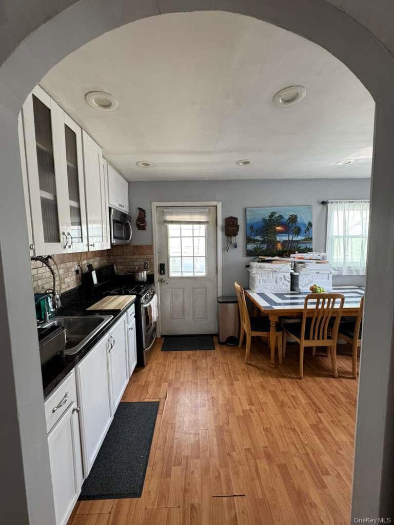 35 HARVARD Street, Valley Stream, NY 11580