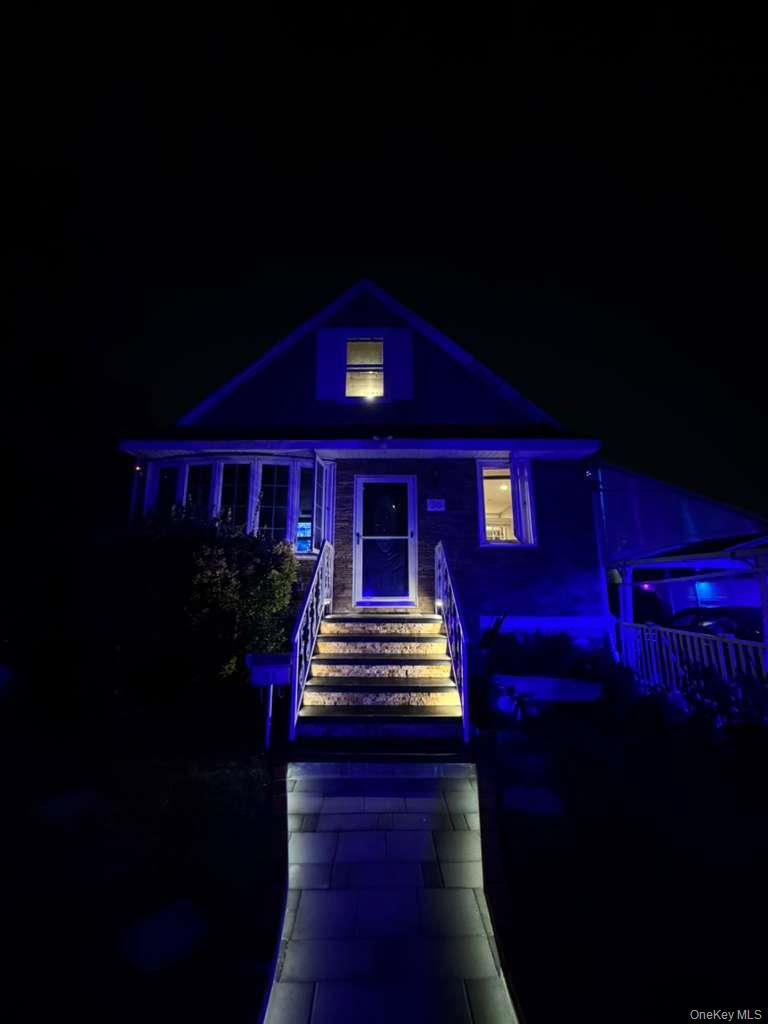 35 HARVARD Street, Valley Stream, NY 11580