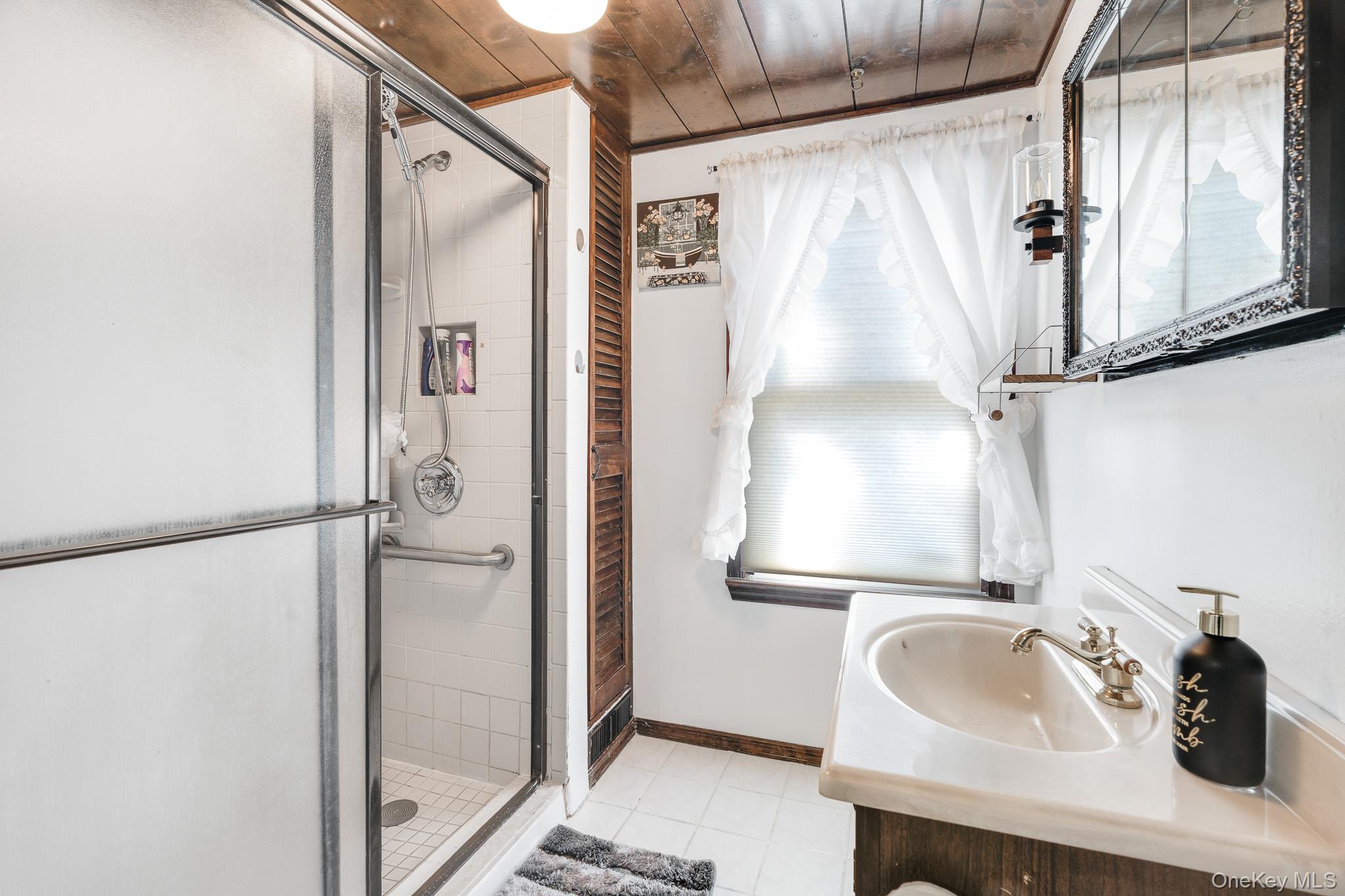 49 Delafield Street # 1, Poughkeepsie, NY 12601