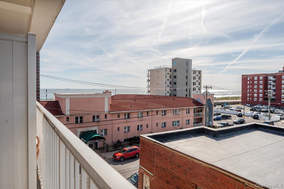 55 Monroe Boulevard # 3P, Long Beach, NY 11561