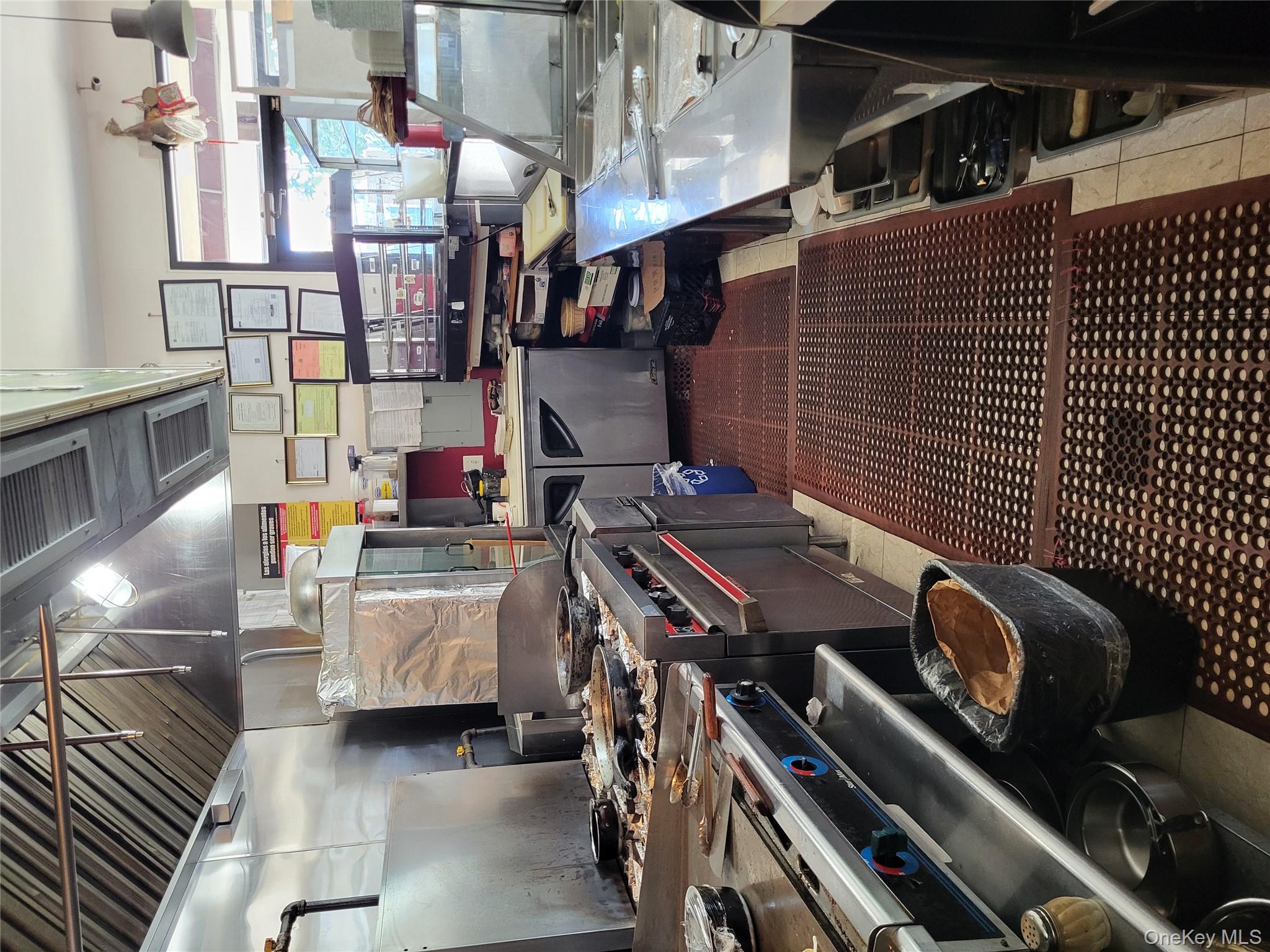 1225 Flushing Avenue, Brooklyn, NY 11237