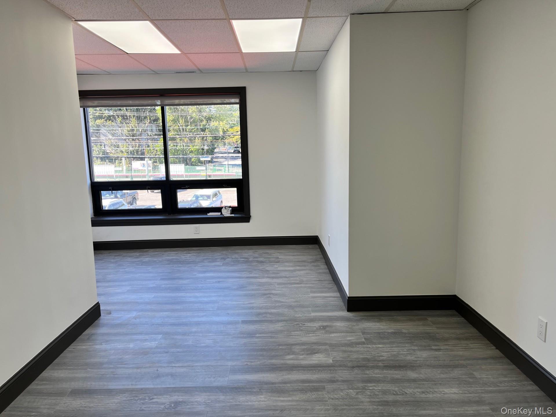 40 Railroad Avenue # 202-A, Glen Head, NY 11545