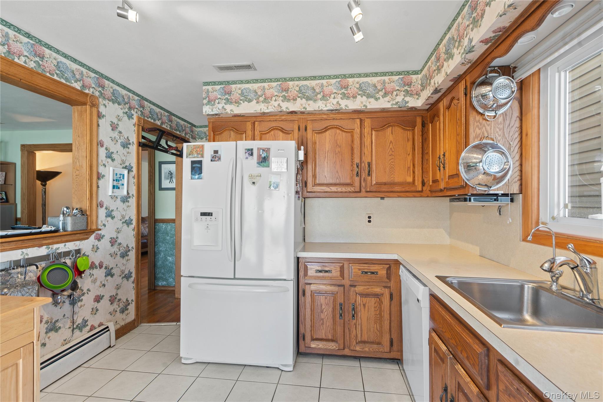 29 ASHWOOD COURT, Staten Island, NY 10308