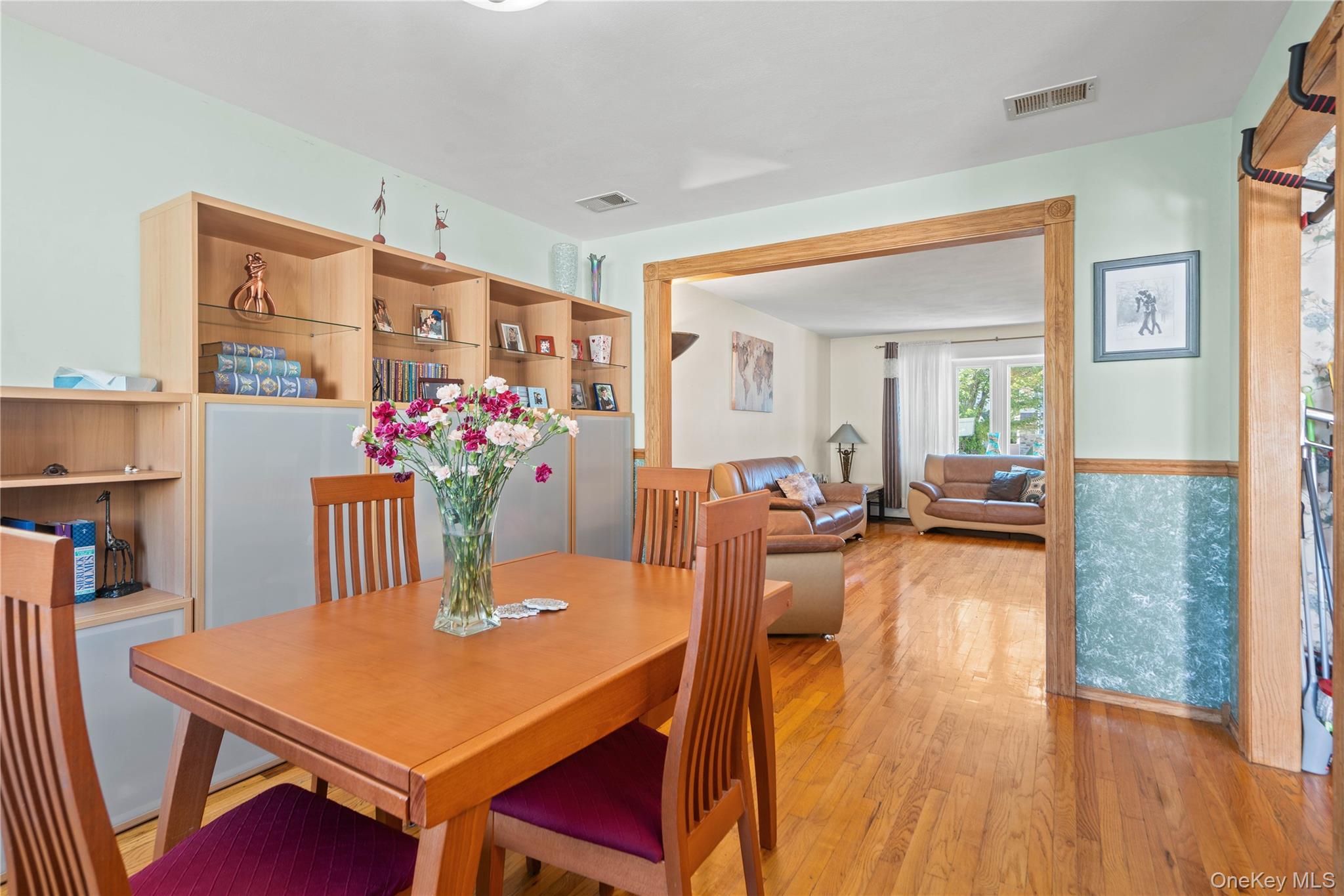 29 ASHWOOD COURT, Staten Island, NY 10308