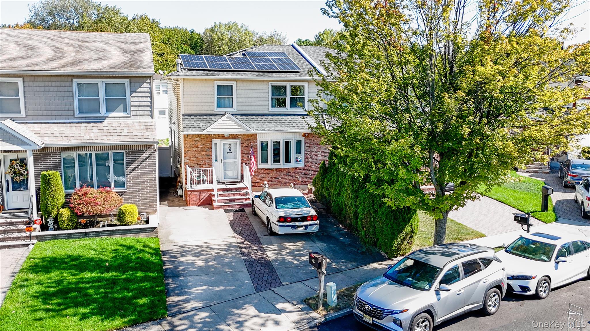 29 ASHWOOD COURT, Staten Island, NY 10308