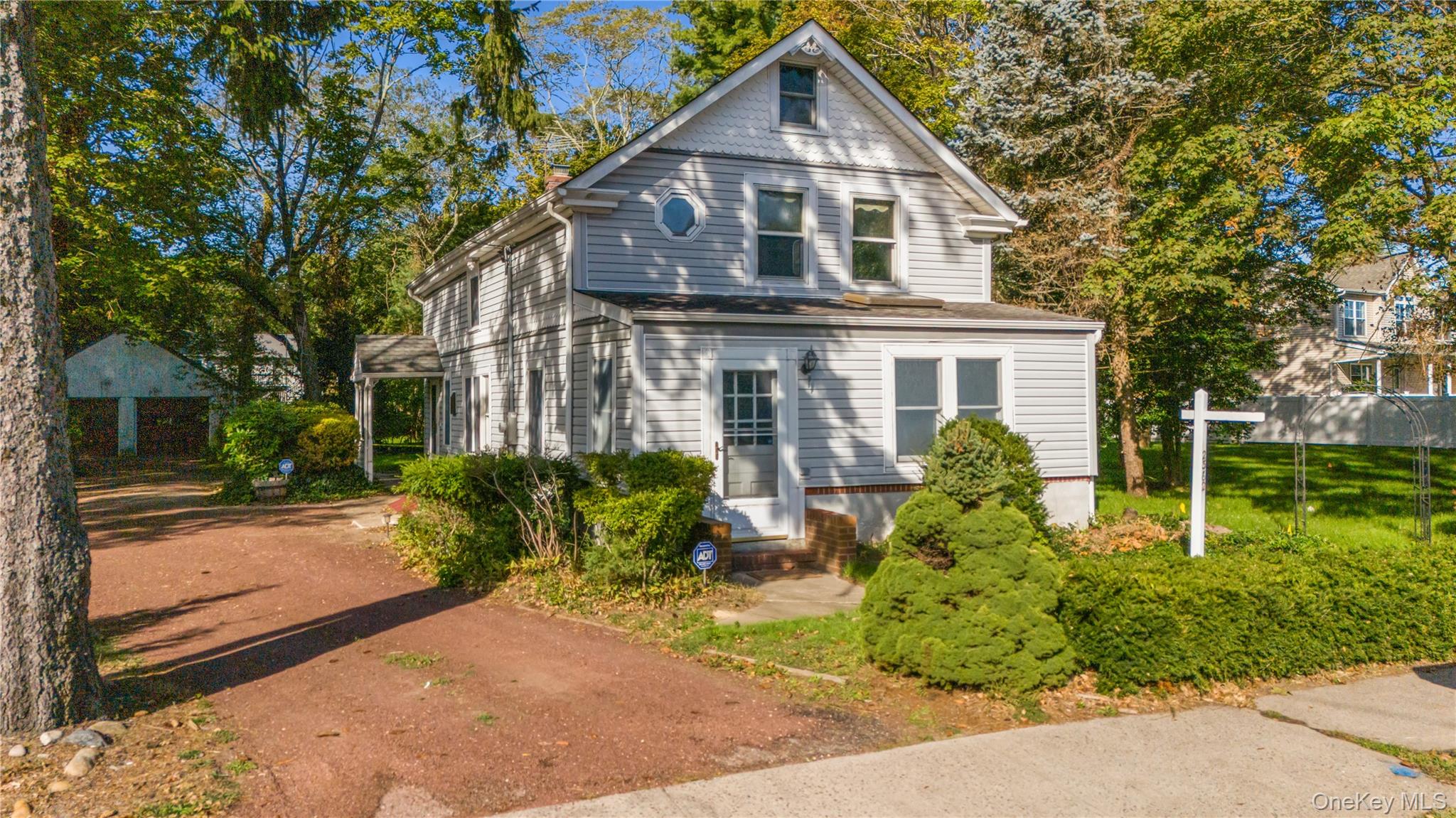 2362 Ocean Avenue, Ronkonkoma, NY 11779