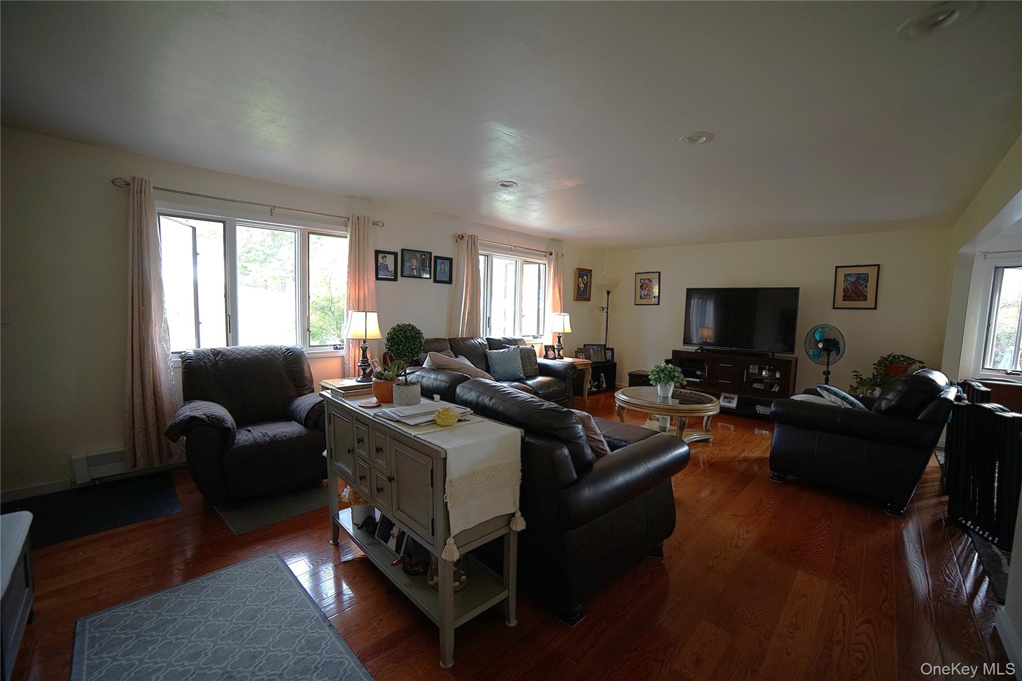 24 Oak Drive, Monroe, NY 10950